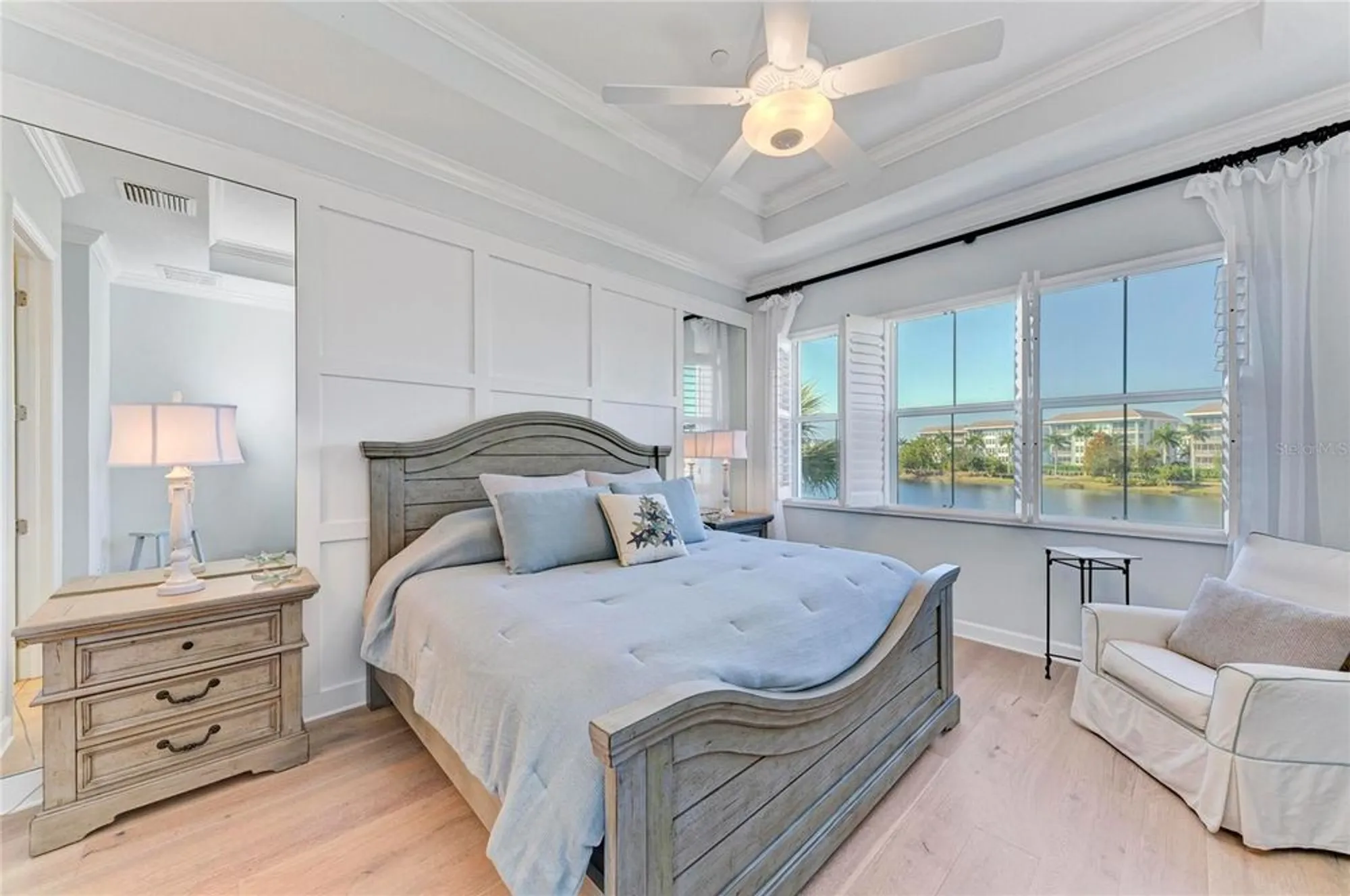 Property Slideshow image 31 of 100 | 348 sapphire lake dr unit 201, Bradenton, FL, 34209