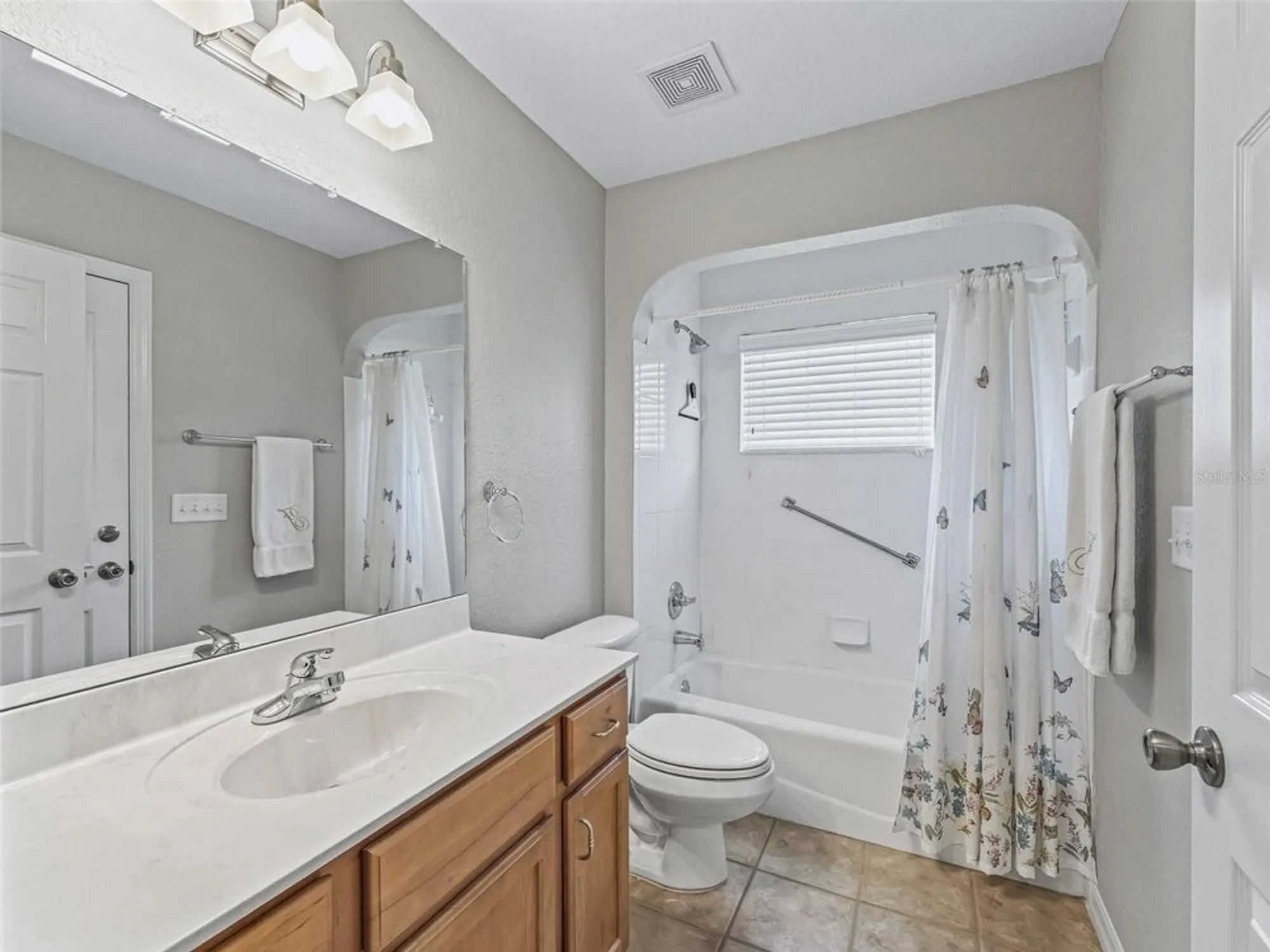 Property Slideshow image 16 of 69 | 11092 se 174th loop, Summerfield, FL, 34491