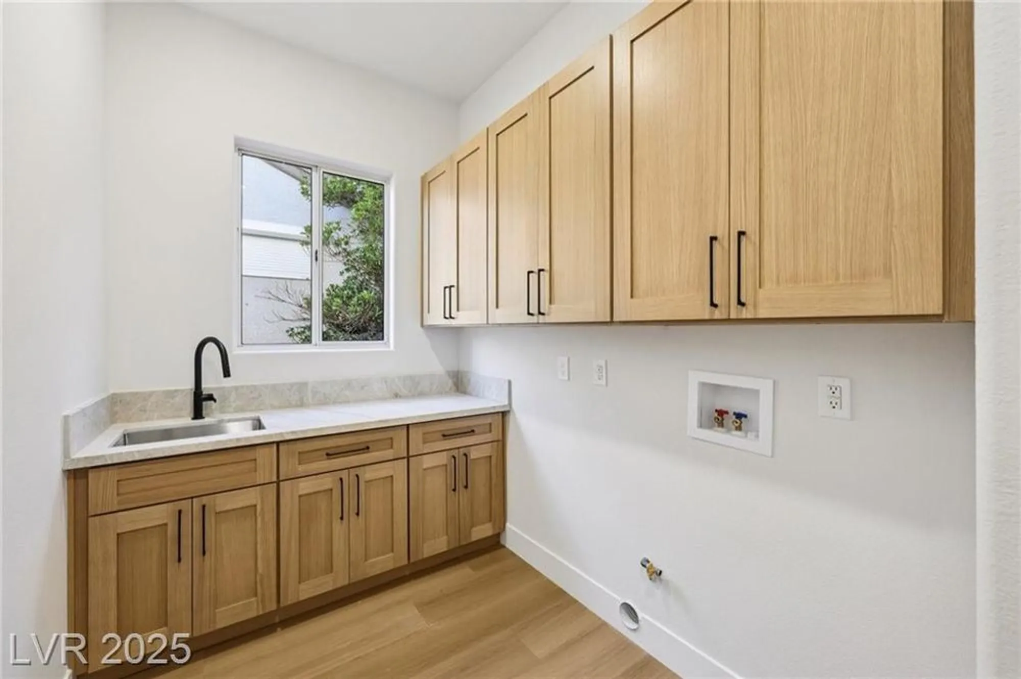 Property Slideshow image 47 of 84 | 2695 olivia heights ave, Henderson, NV, 89052