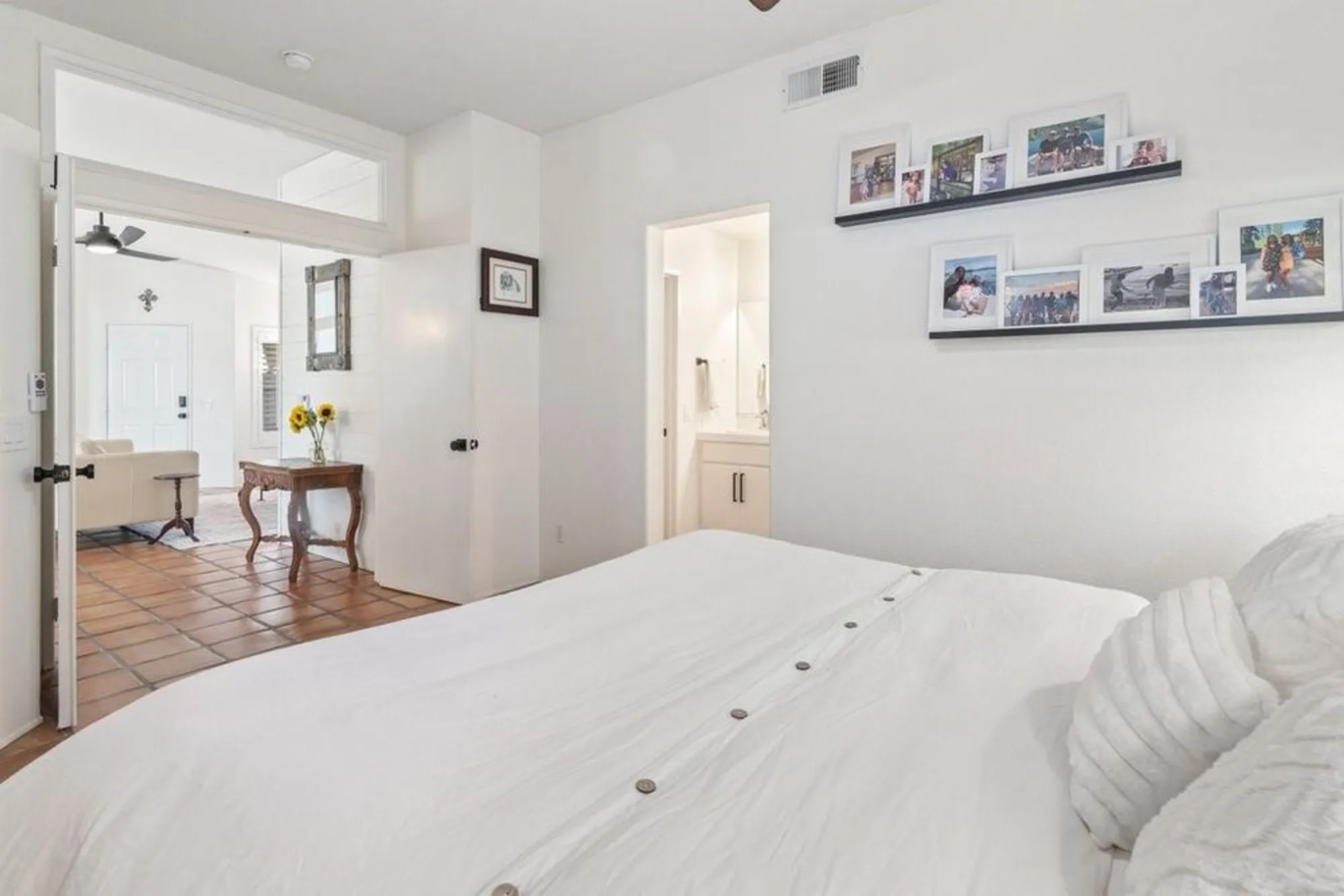 Property Slideshow image 13 of 56 | 23825 corte picante, Murrieta, CA, 92562