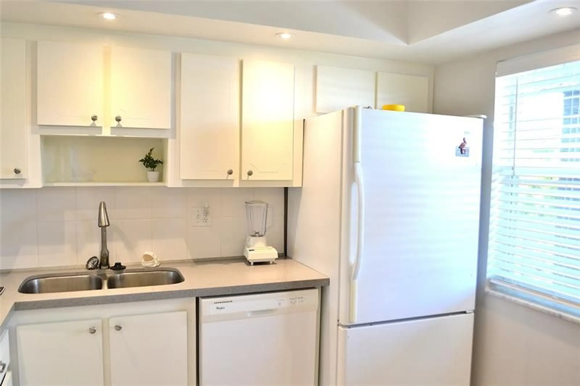 Property Slideshow image 3 of 21 | 9856 marina blvd apt 1337, Boca Raton, FL, 33428