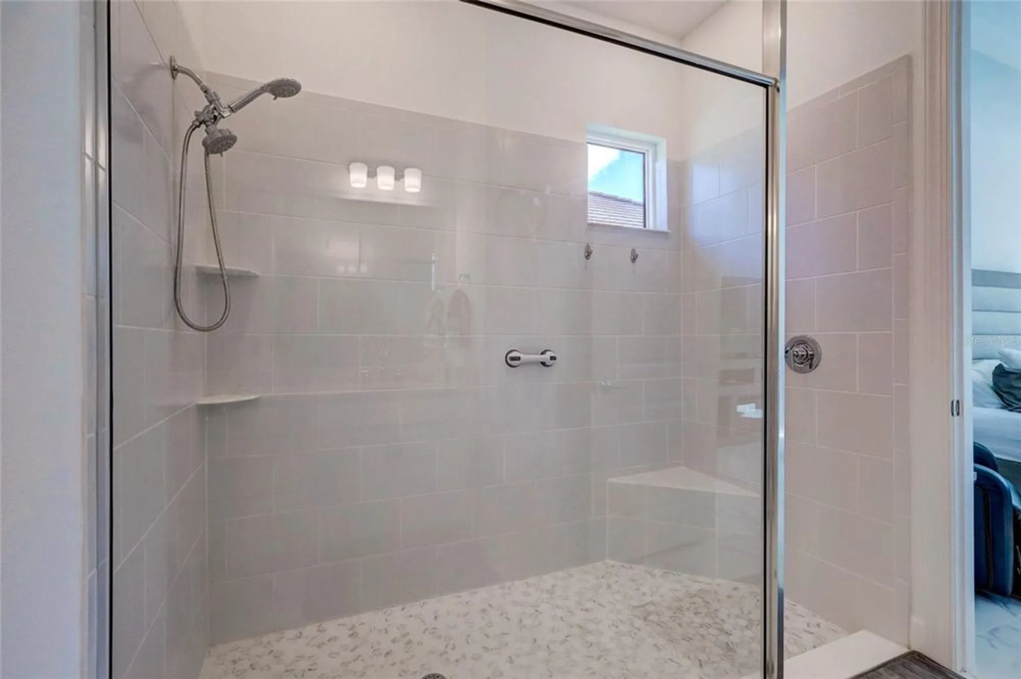 Property Slideshow image 33 of 56 | 6203 grandview hill ct, Bradenton, FL, 34203