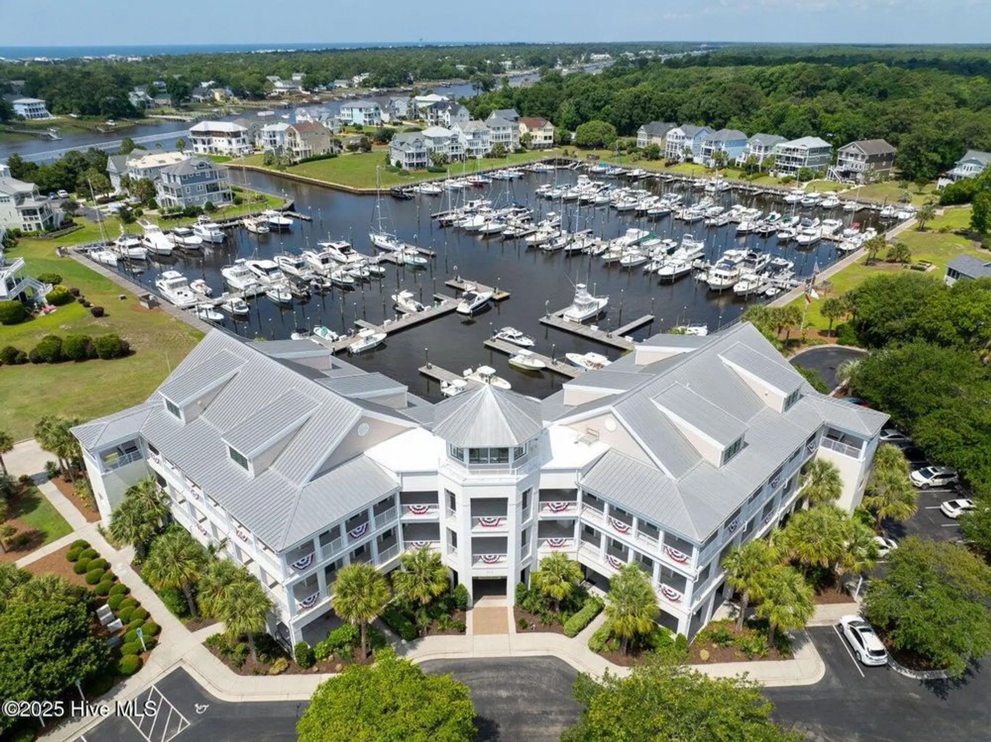 Property Slideshow image 44 of 75 | 3350 club villa dr 2104, Southport, NC, 28461