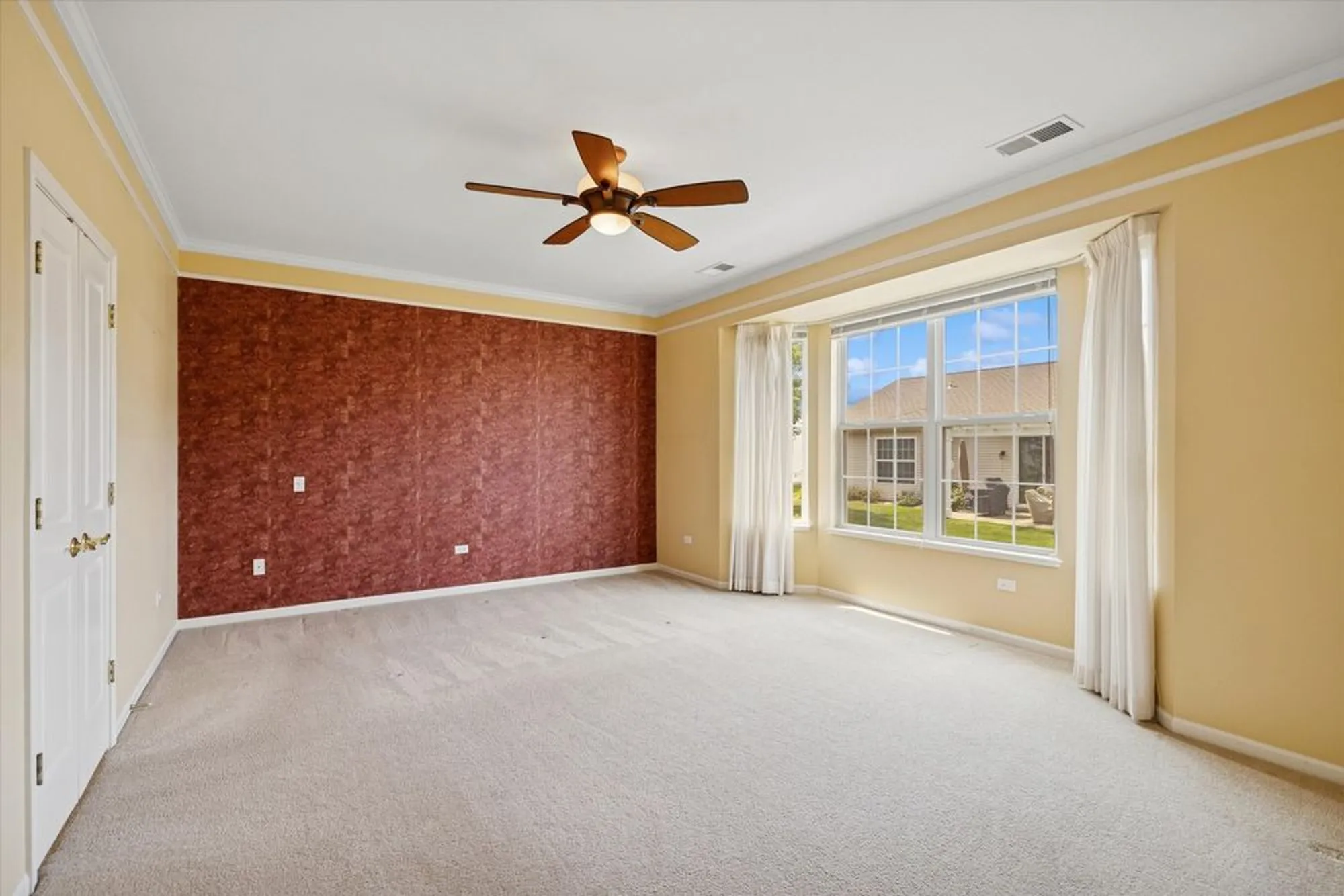 Property Slideshow image 10 of 16 | 14061 lavender st, Huntley, IL, 60142