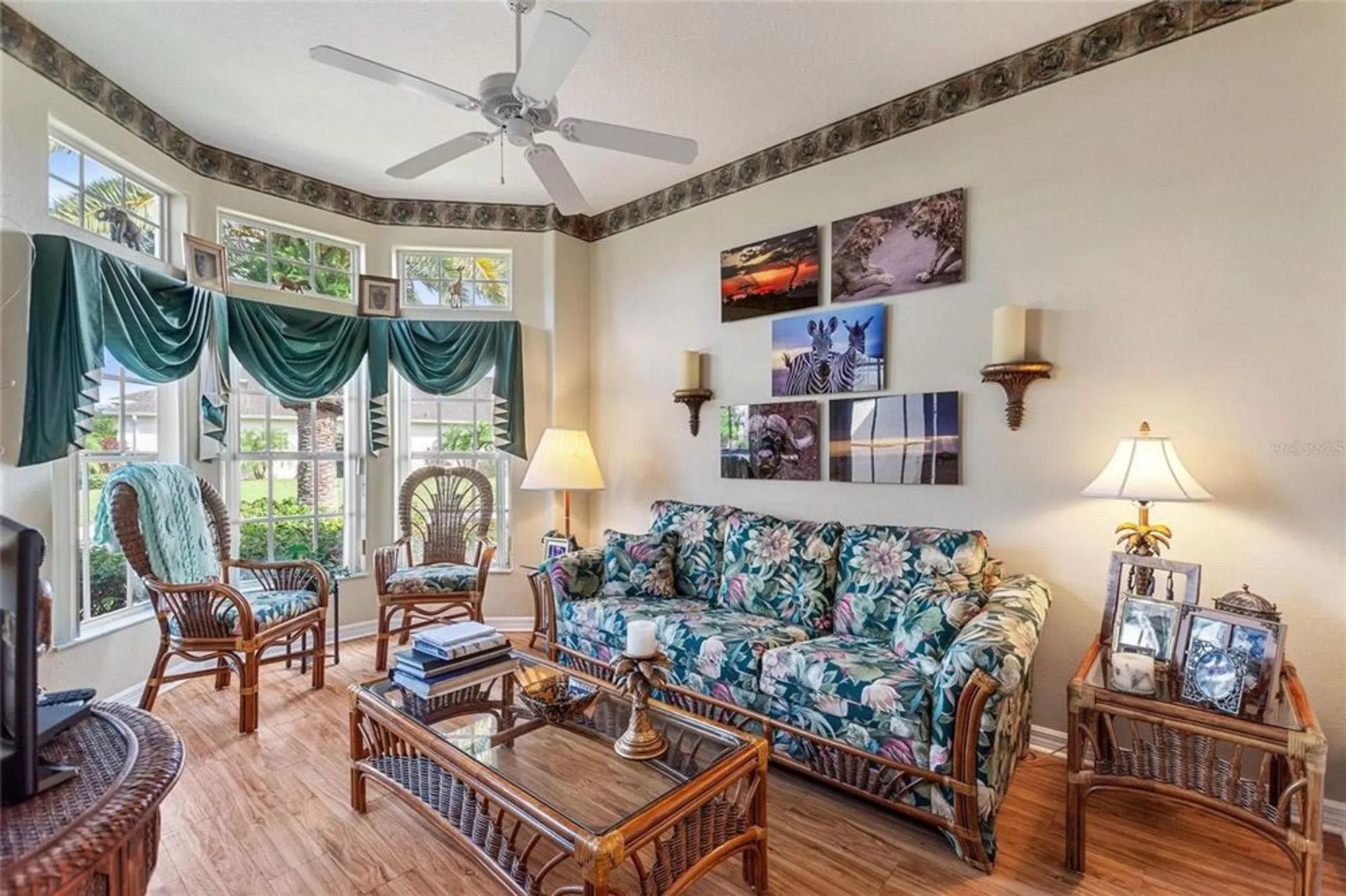 Property Slideshow image 26 of 63 | 205 cunningham dr, Davenport, FL, 33837