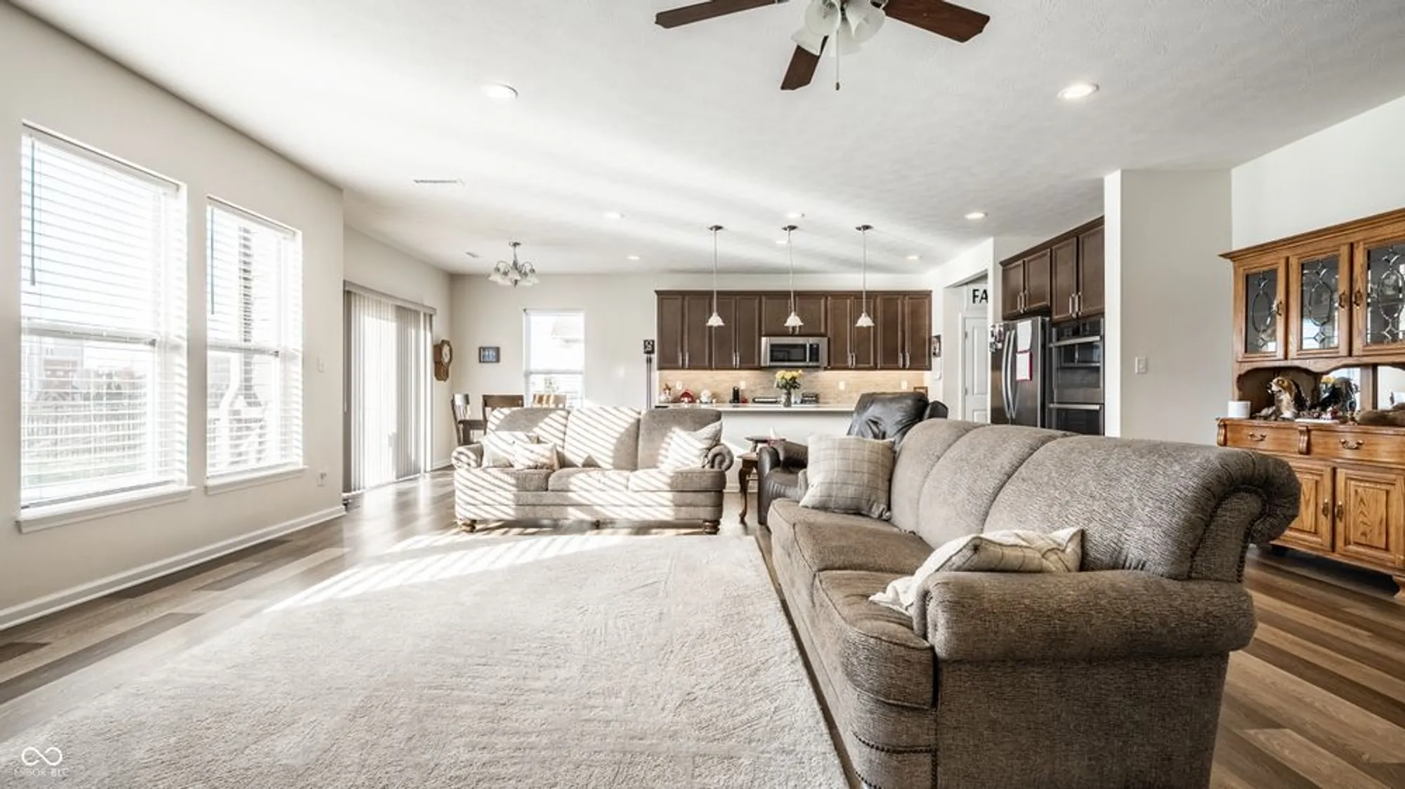 Property Slideshow image 9 of 33 | 11655 flynn pl, Noblesville, IN, 46060