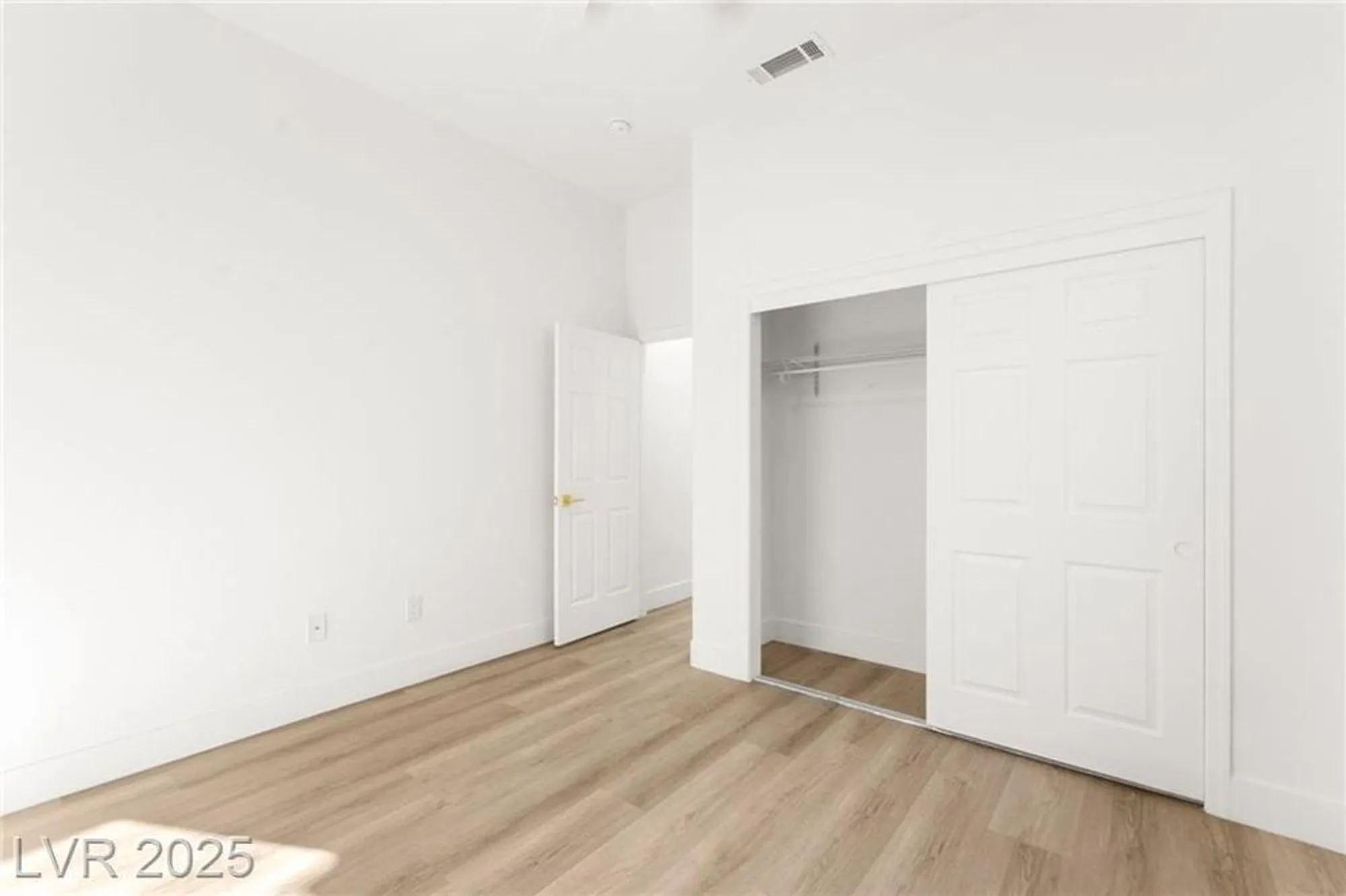 Property Slideshow image 56 of 99 | 3004 darby falls dr, Las Vegas, NV, 89134