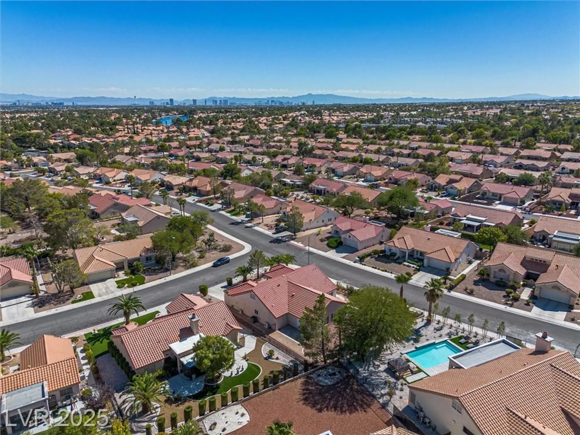 Property Slideshow image 64 of 66 | 3001 merimar dr, Las Vegas, NV, 89134