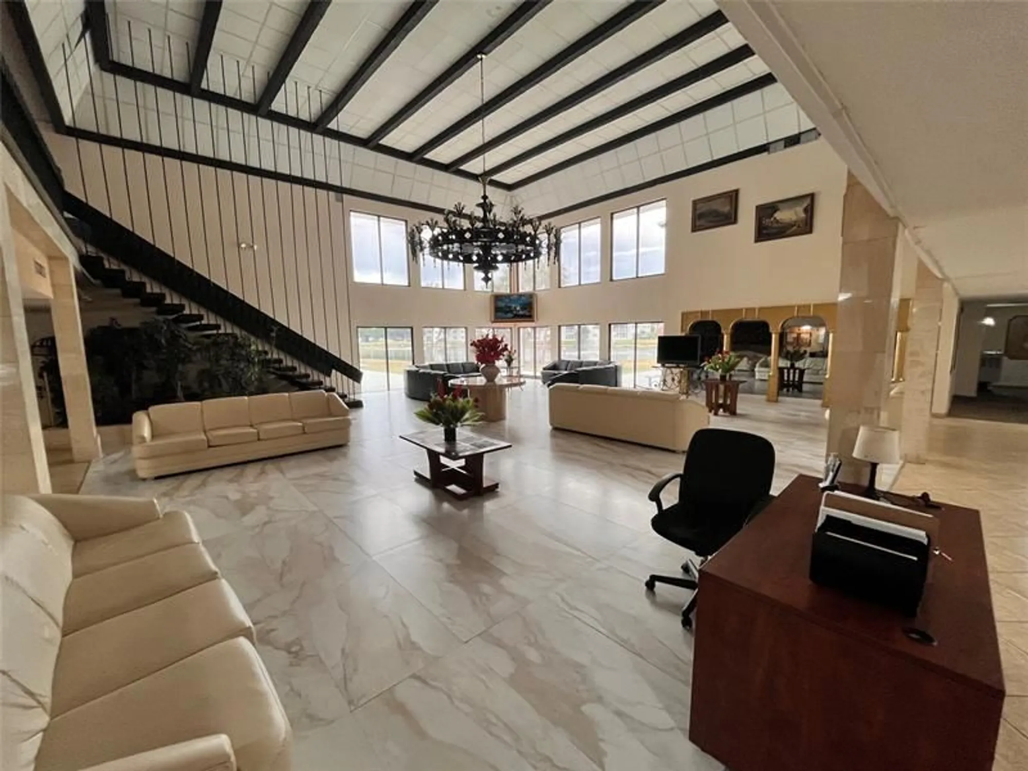 Property Slideshow image 10 of 19 | 4851 nw 21st st 105, Lauderhill, FL, 33313