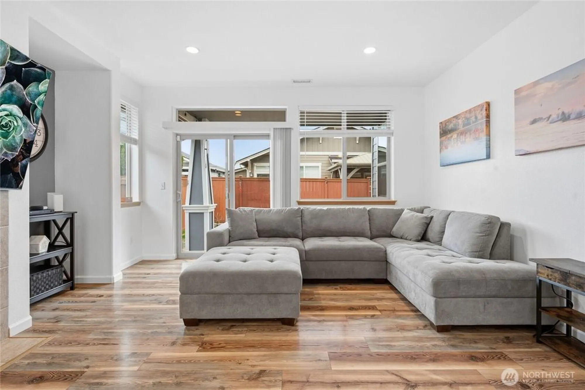 Property Slideshow image 17 of 40 | 8218 bainbridge loop, Lacey, WA, 98516