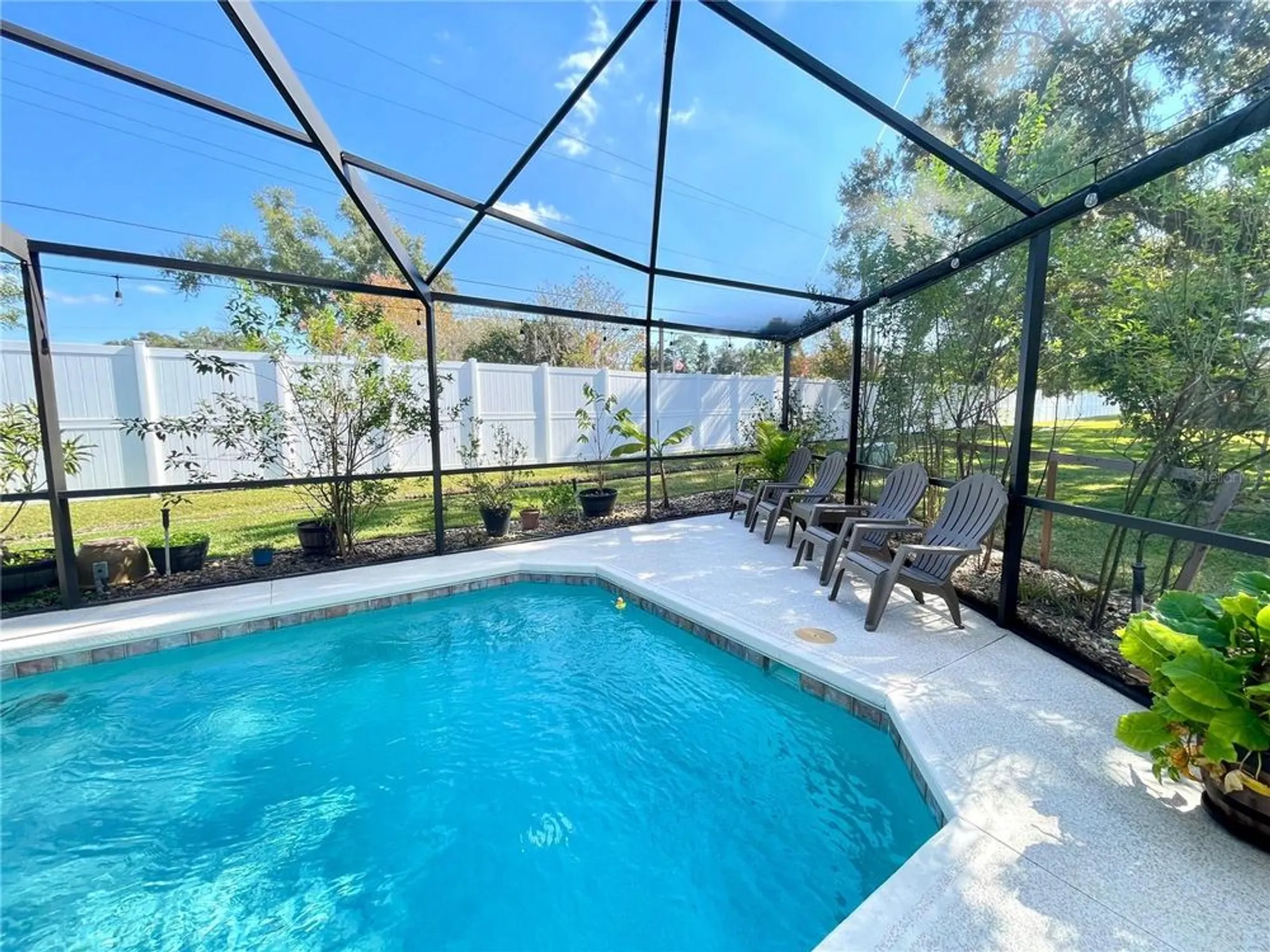 Property Slideshow image 20 of 45 | 6323 silver lakes dr, Lakeland, FL, 33810