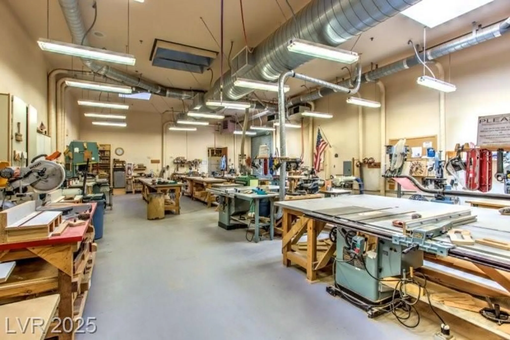 Property Slideshow image 76 of 76 | 3028 isaac river dr, Las Vegas, NV, 89134