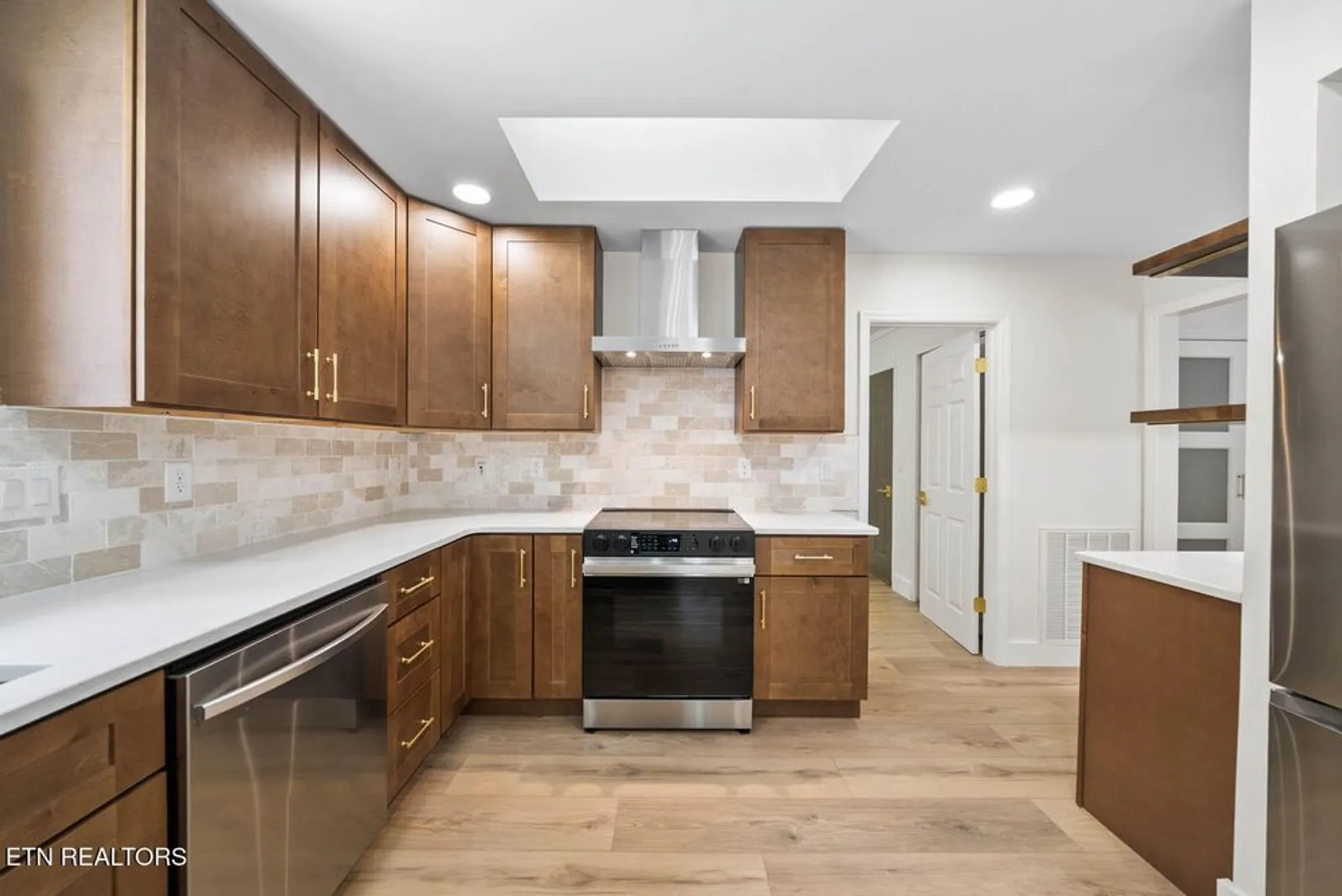 Property Slideshow image 11 of 24 | 119 juniper dr, Crossville, TN, 38558