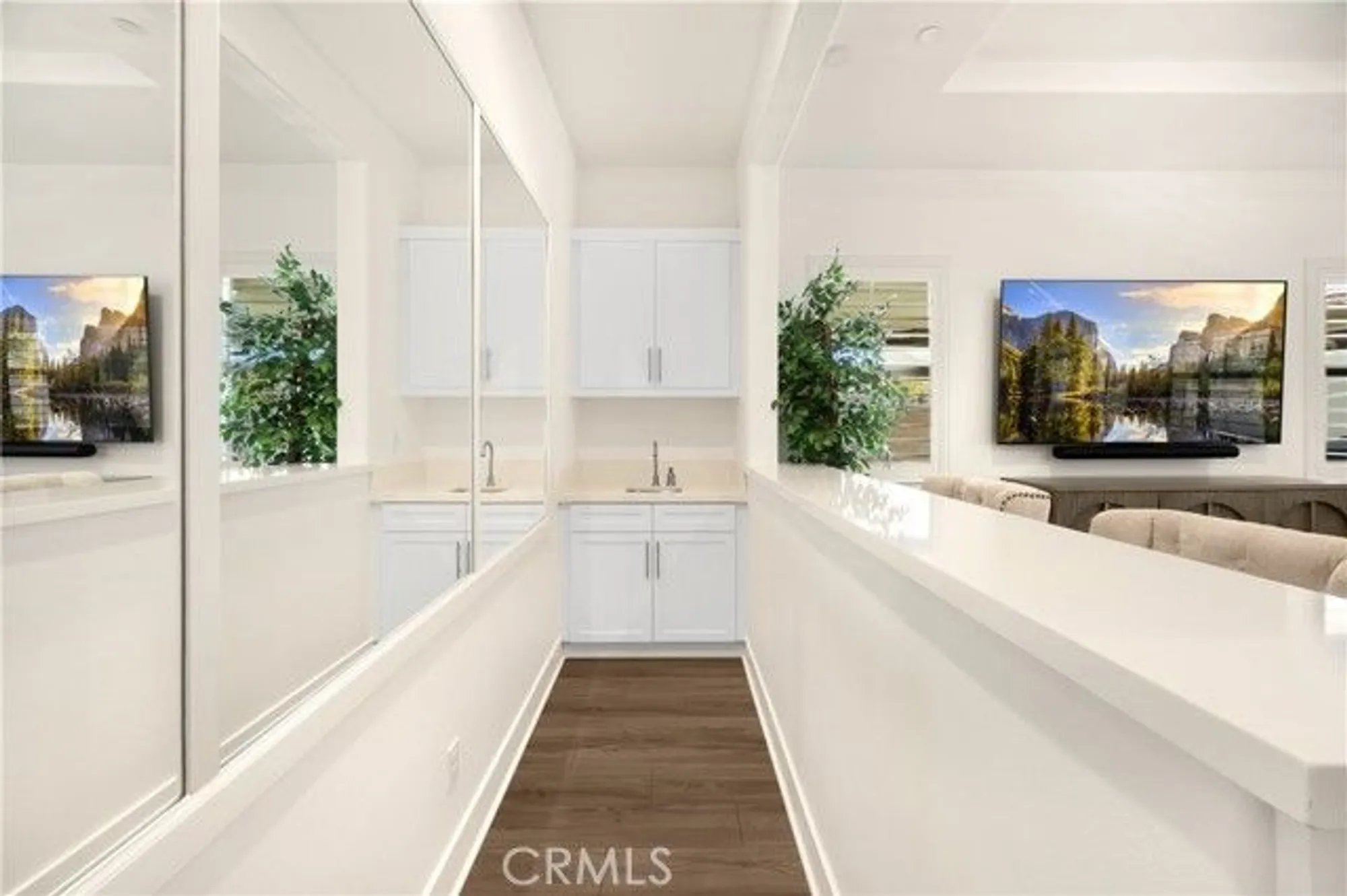 Property Slideshow image 22 of 68 | 11638 oakton way, Corona, CA, 92883