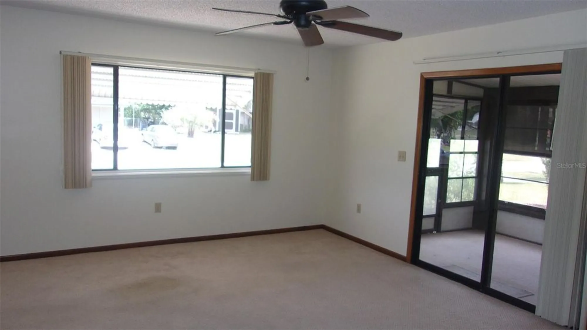 Property Slideshow image 3 of 36 | 9960 sw 103rd ln, Ocala, FL, 34481