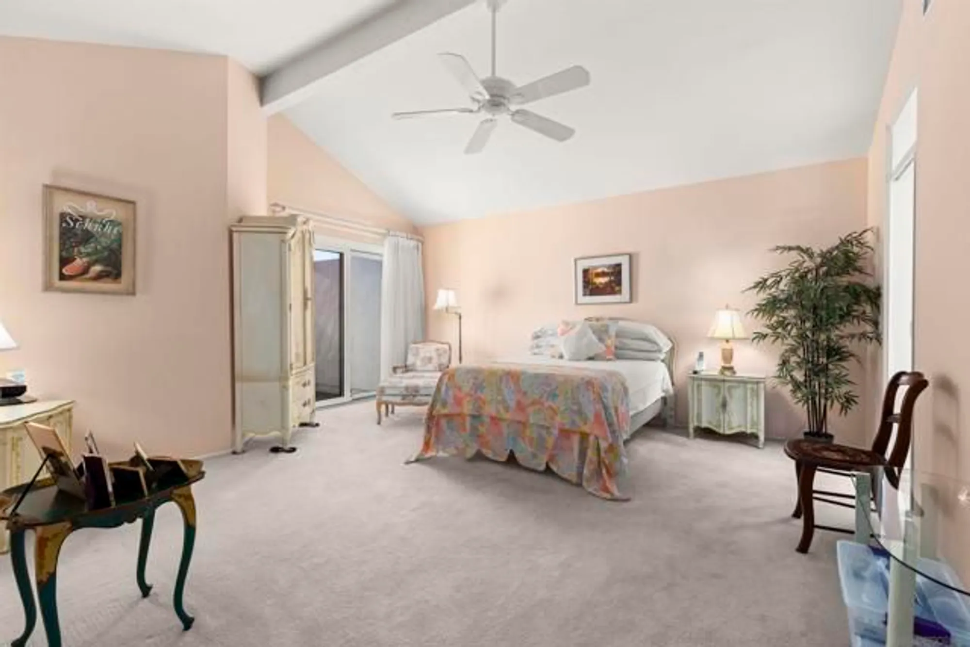 Property Slideshow image 18 of 75 | 17632 caminito hercuba, San Diego, CA, 92128