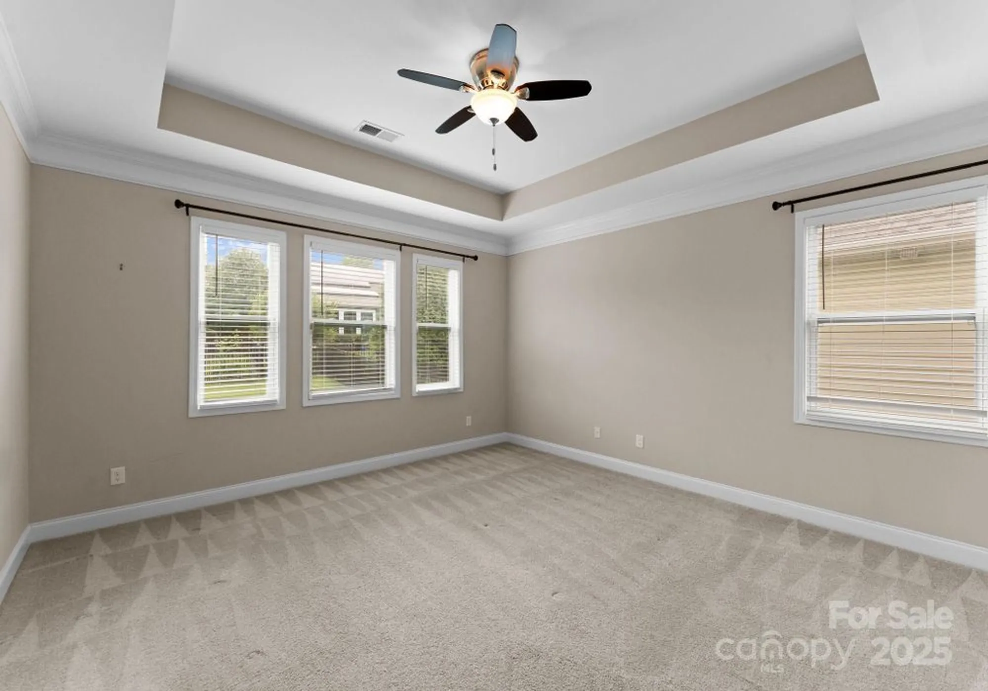 Property Slideshow image 27 of 39 | 8830 artesa mill ln, Charlotte, NC, 28214