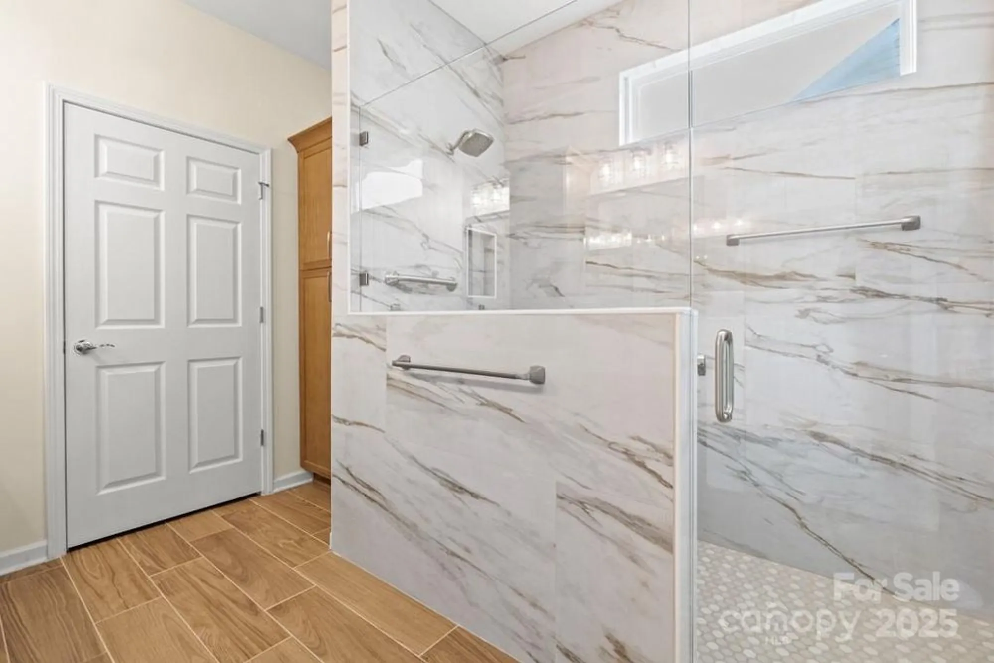 Property Slideshow image 16 of 36 | 20135 dovekie ln, Fort Mill, SC, 29707