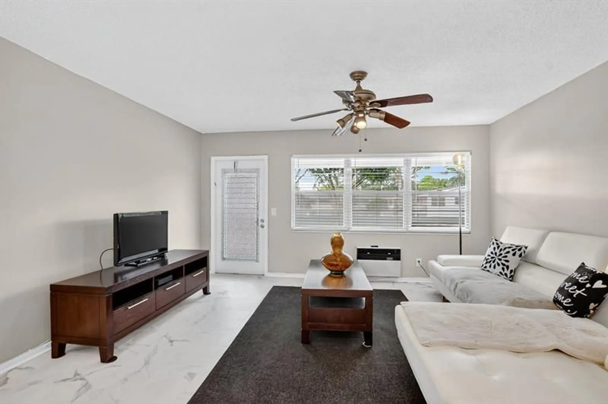 Property Slideshow image 5 of 35 | 140 ventnor i # 140, Deerfield Beach, FL, 33442