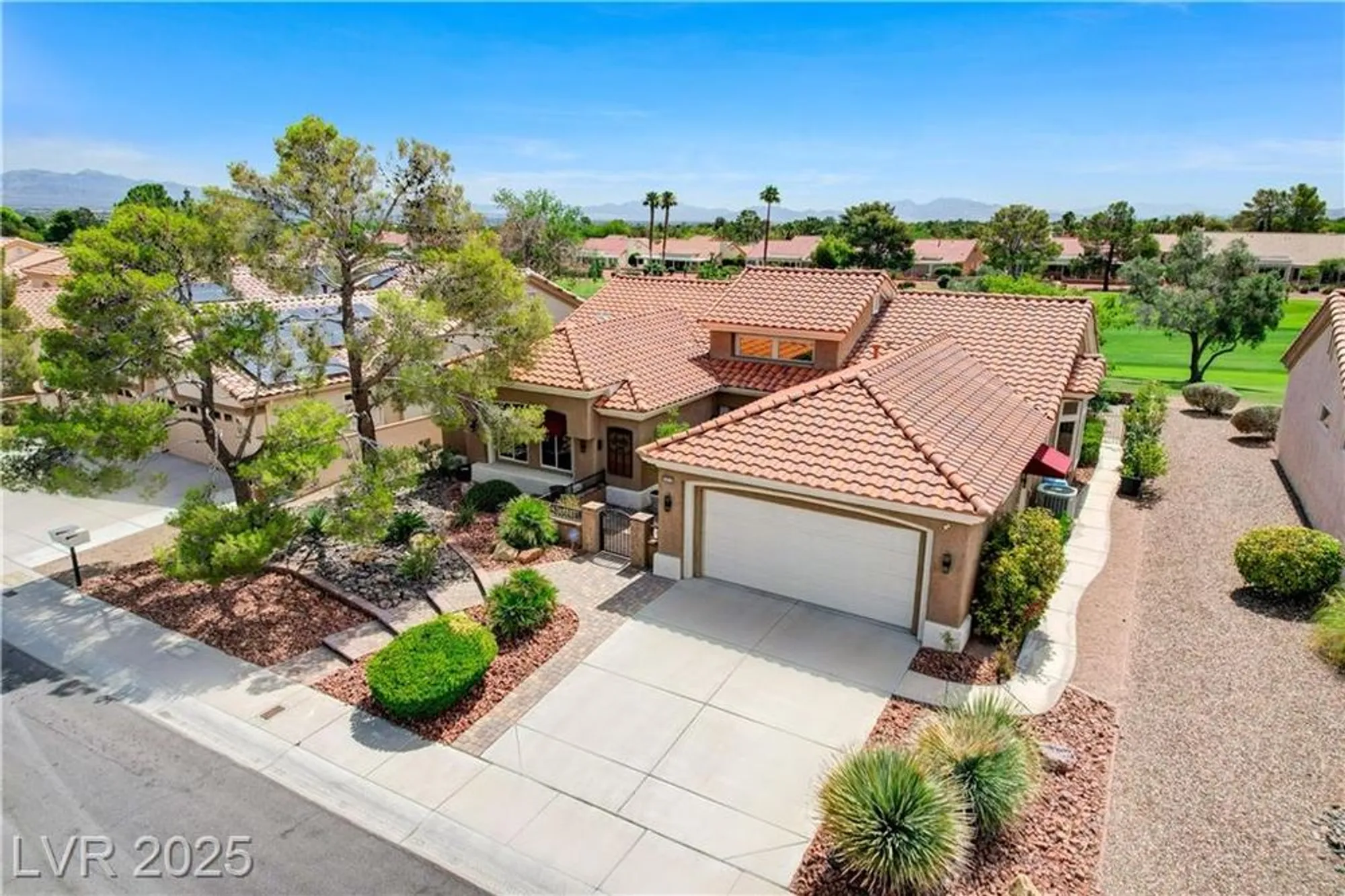Property Slideshow image 69 of 80 | 2832 castle bar dr, Las Vegas, NV, 89134