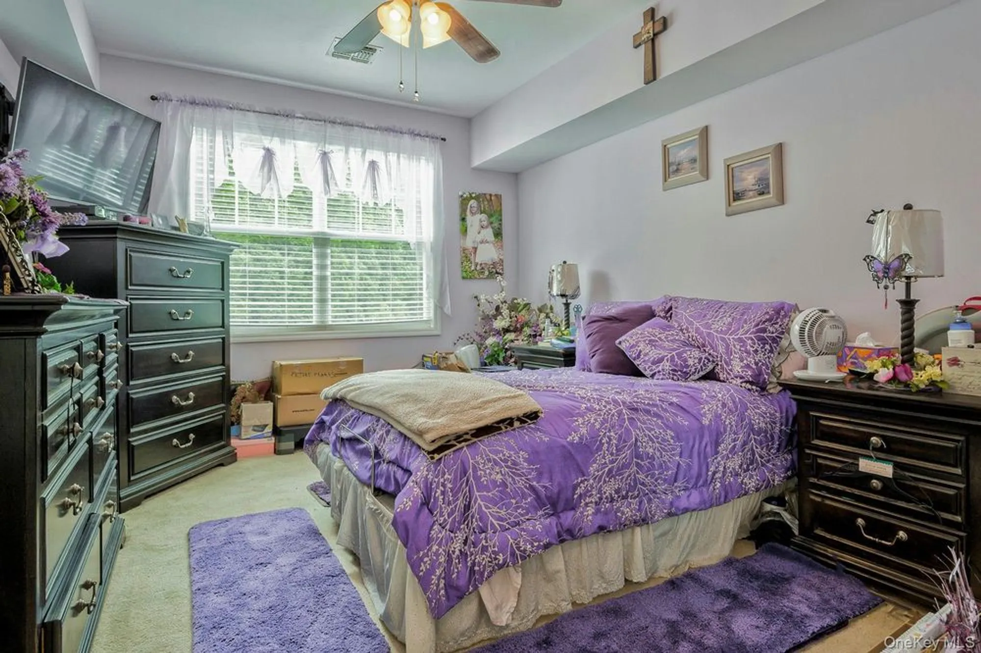 Property Slideshow image 9 of 40 | 279 augusta dr, Medford, NY, 11763