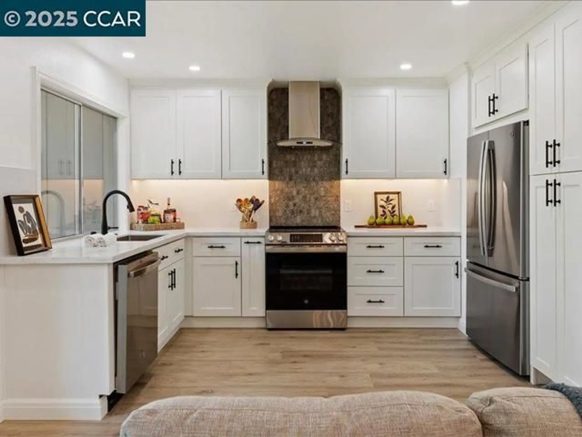 Property Slideshow image 1 of 23 | 2175 cactus ct 3, Walnut Creek, CA, 94595