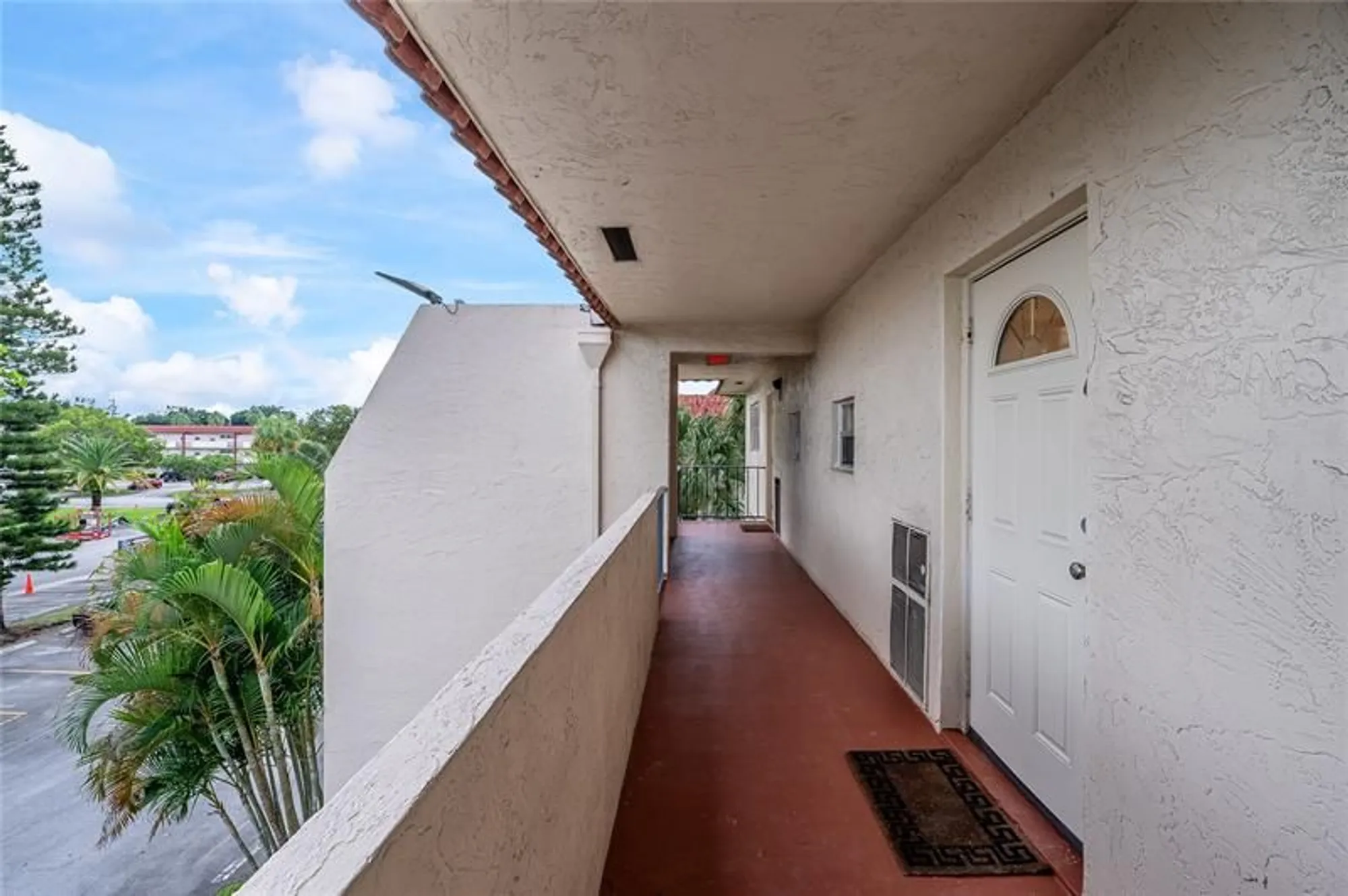 Property Slideshow image 21 of 59 | 9411 n hollybrook lake dr apt 309, Pembroke Pines, FL, 33025