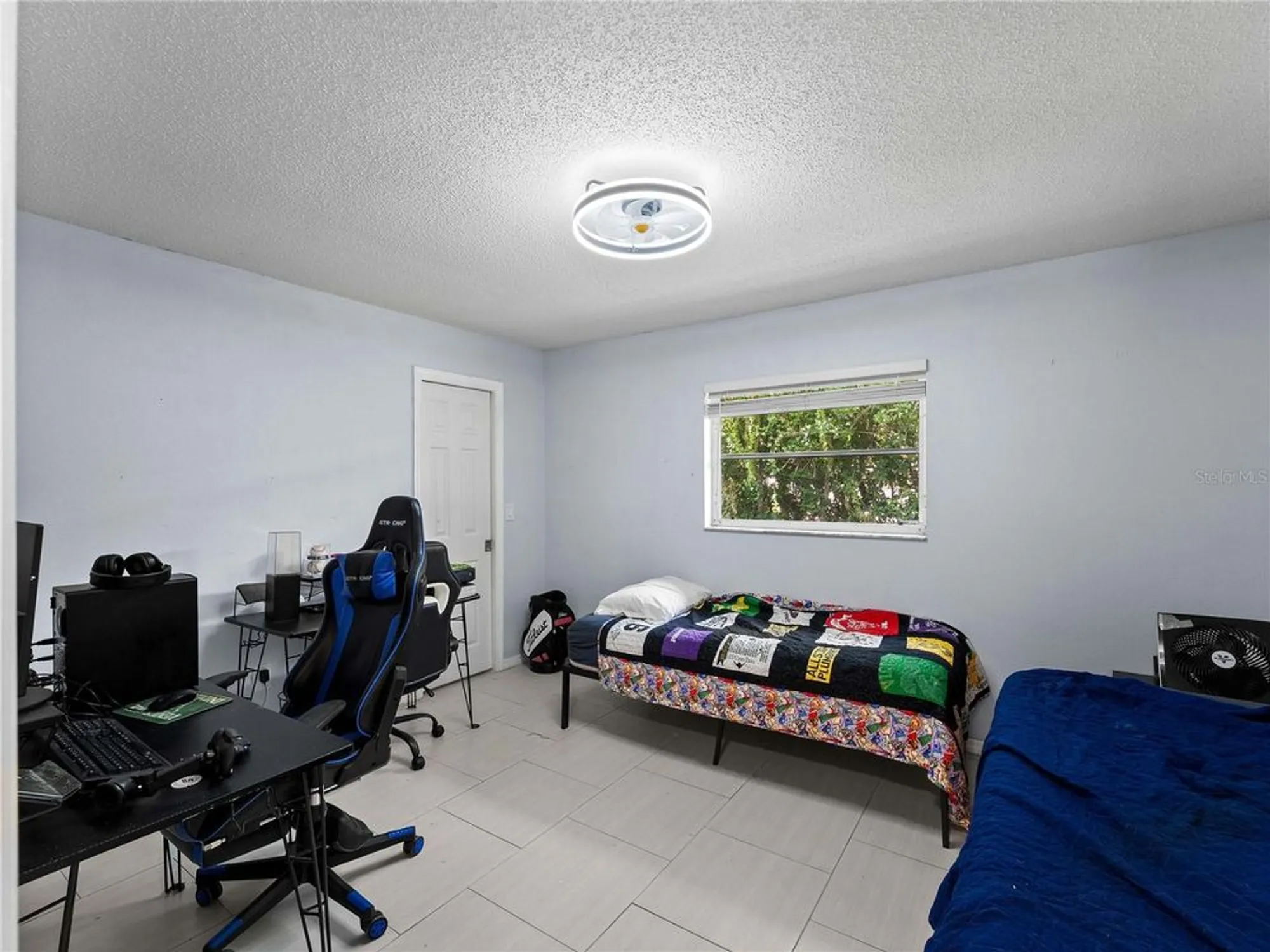 Property Slideshow image 39 of 61 | 523 warwick dr, Venice, FL, 34293