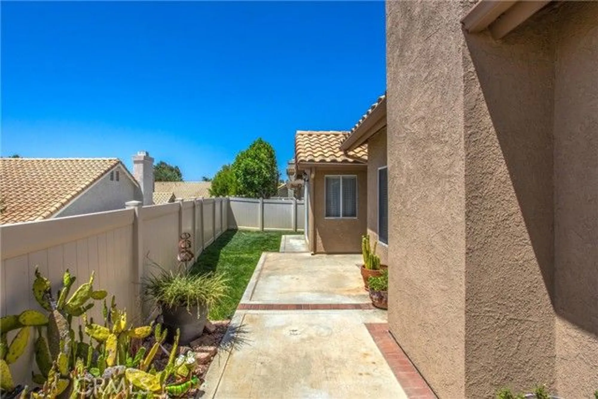 Property Slideshow image 40 of 43 | 518 s seminole cir, Banning, CA, 92220