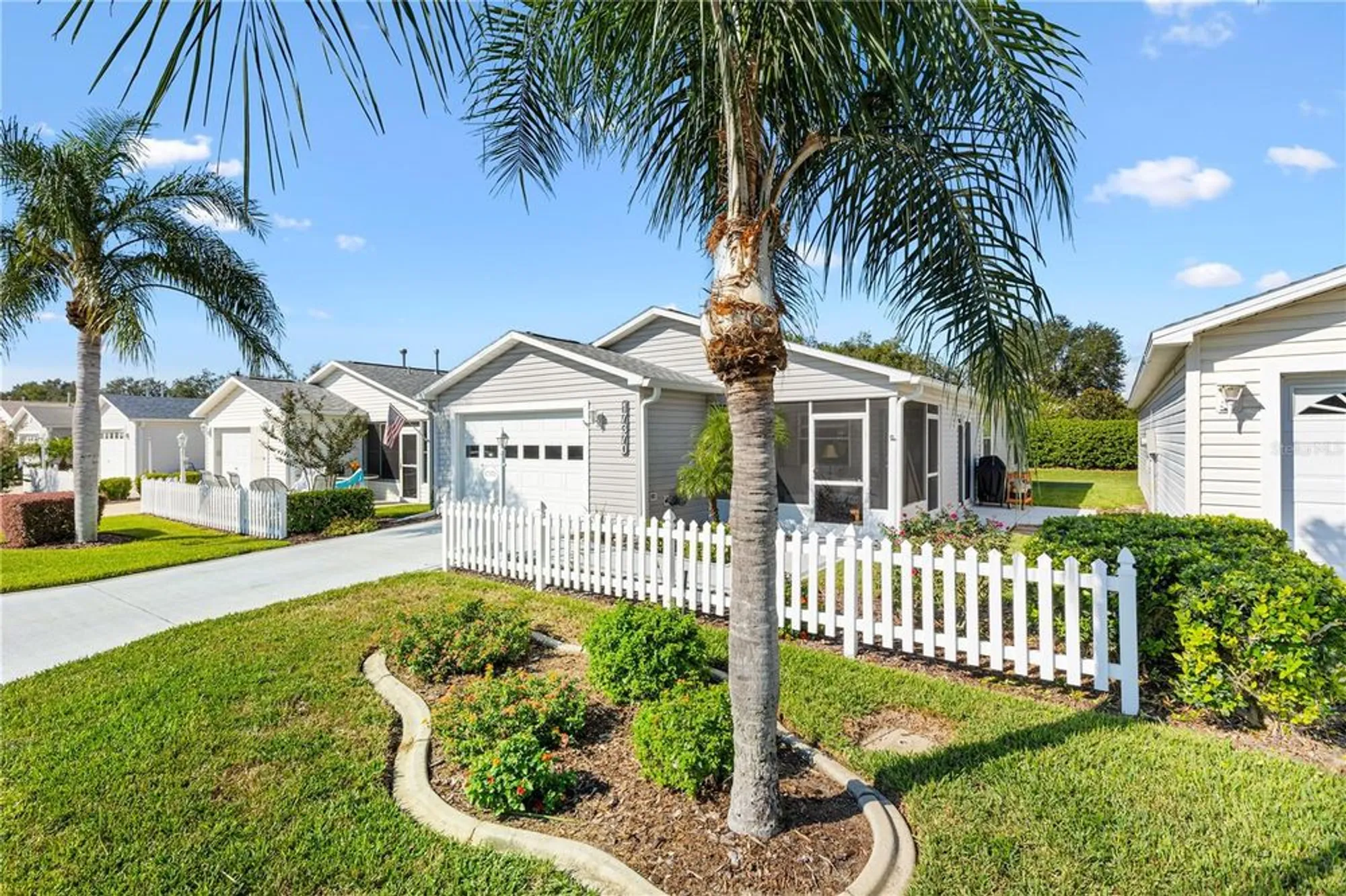 Property Slideshow image 3 of 30 | 17370 se 82nd roslyn ct, The Villages, FL, 32162