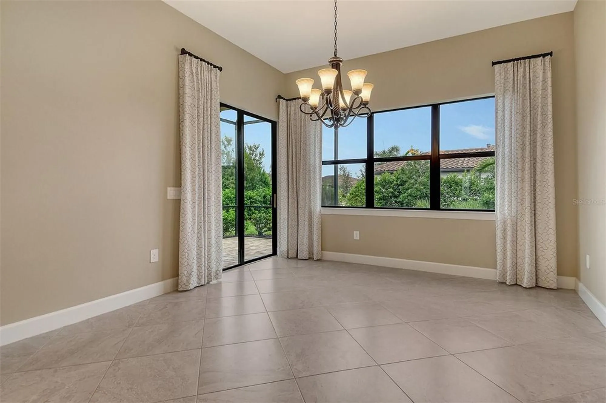 Property Slideshow image 9 of 72 | 17905 waterville pl, Bradenton, FL, 34202