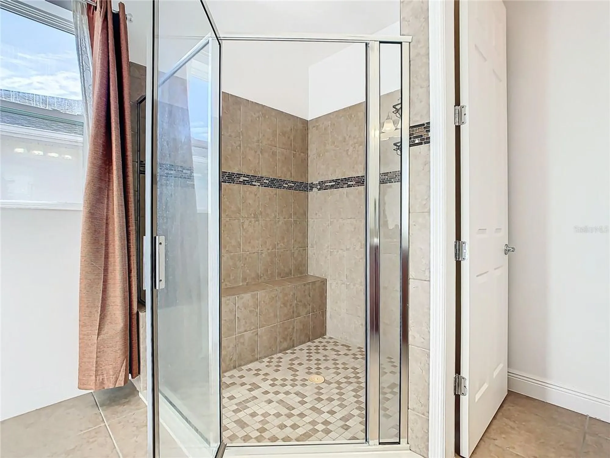 Property Slideshow image 29 of 55 | 663 irvine ranch rd, Poinciana, FL, 34759