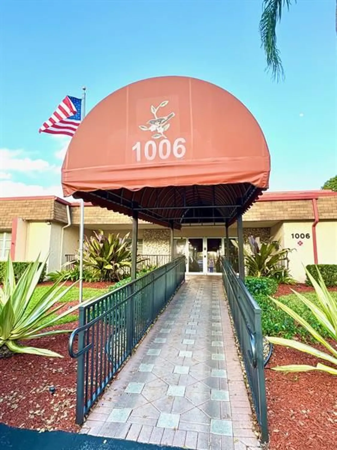 Property Slideshow image 48 of 70 | 1055 country club dr 404, Margate, FL, 33063