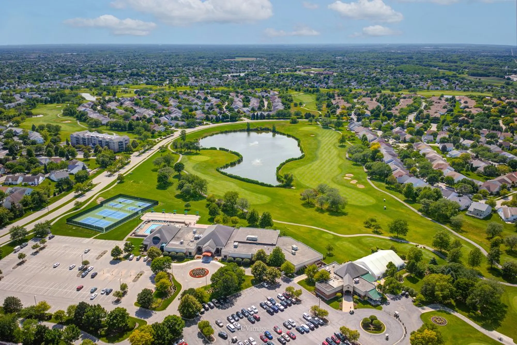 Property Slideshow image 24 of 27 | 13841 s bristlecone ln a, Plainfield, IL, 60544