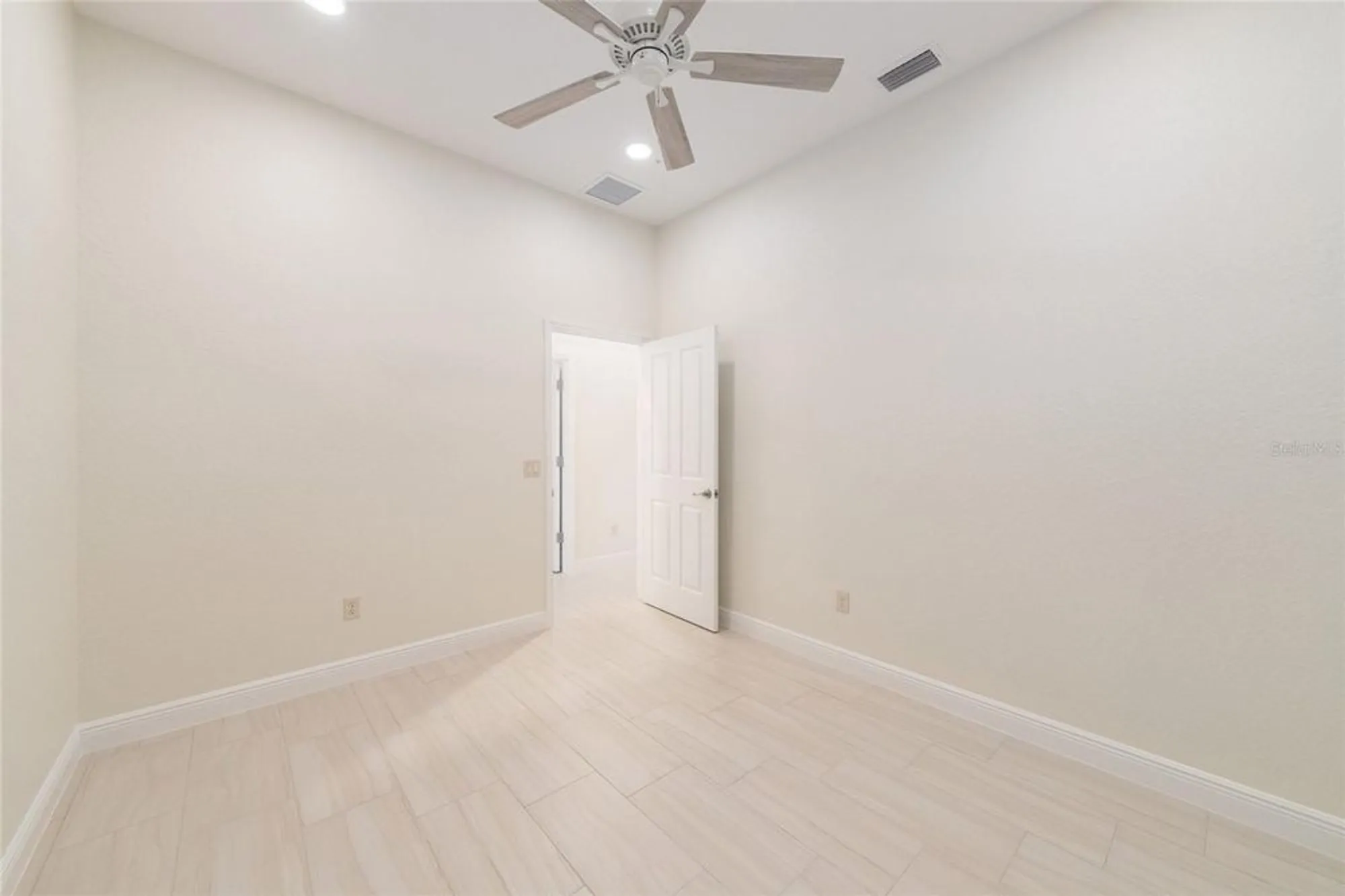 Property Slideshow image 49 of 82 | 1345 harley cir, The Villages, FL, 32162