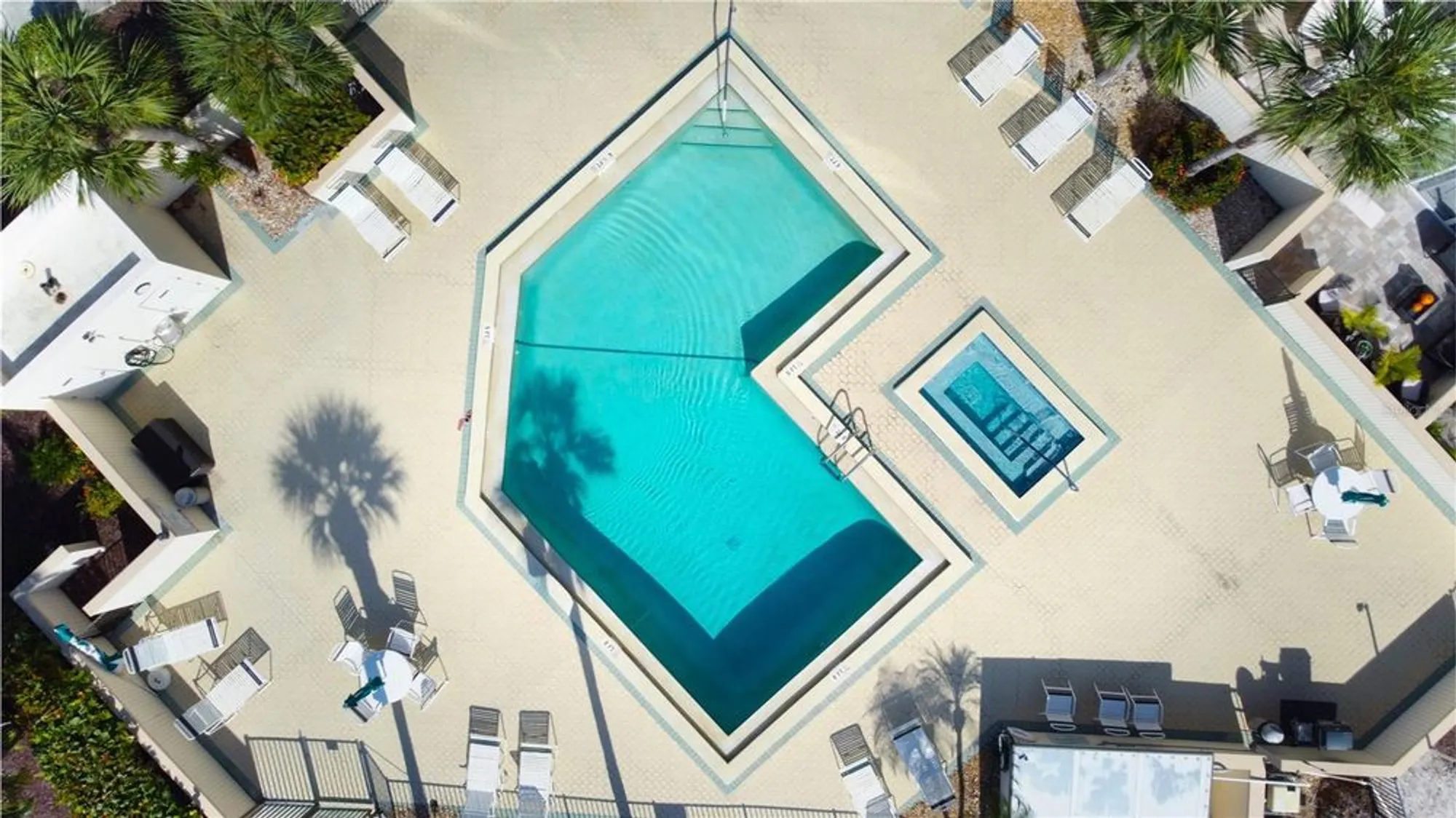 Property Slideshow image 27 of 28 | 7400 sun island dr 610, South Pasadena, FL, 33707