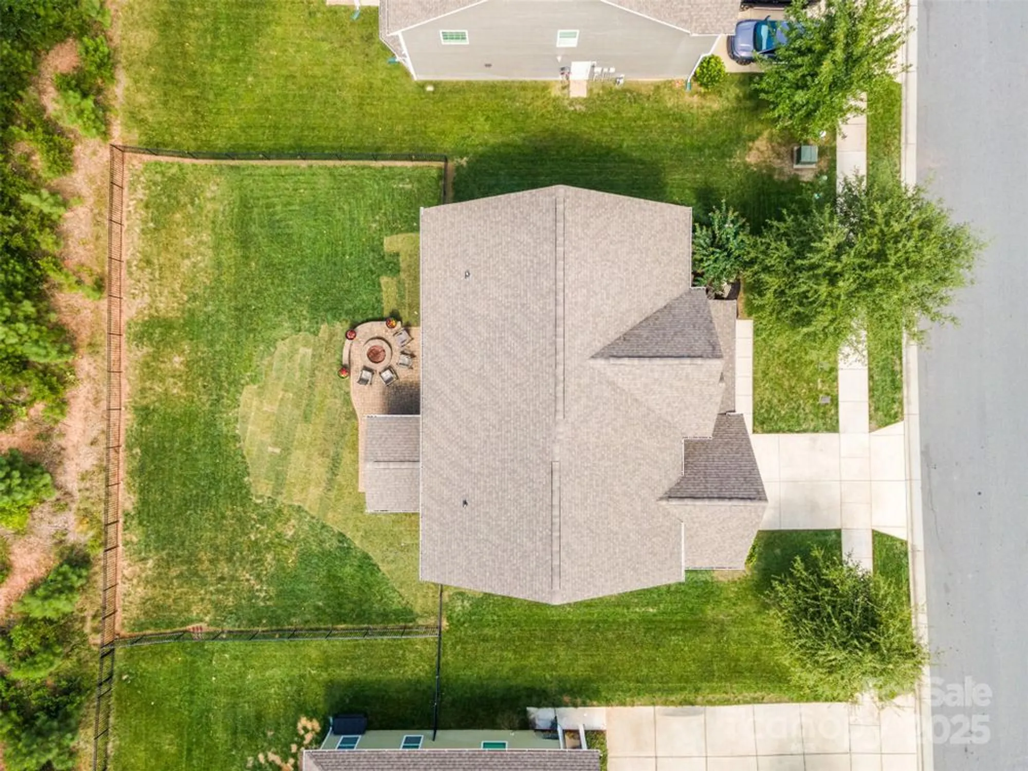 Property Slideshow image 38 of 46 | 131 canoe pole ln, Mooresville, NC, 28117