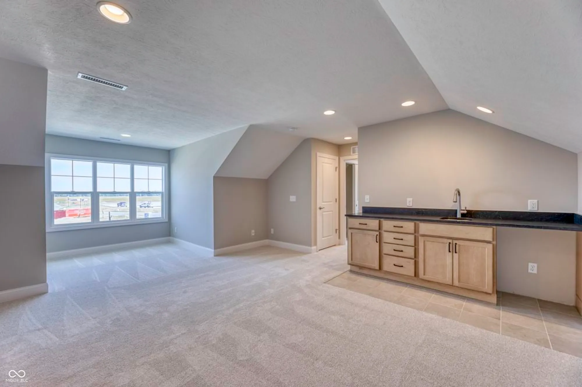 Property Slideshow image 31 of 45 | 14832 higgins dr, Westfield, IN, 46074