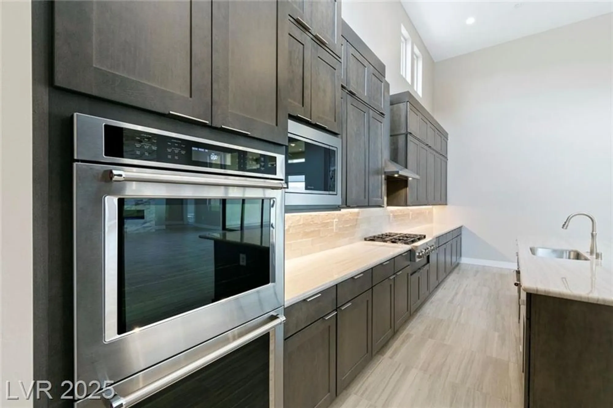 Property Slideshow image 11 of 56 | 104 tre pietre st, Henderson, NV, 89011