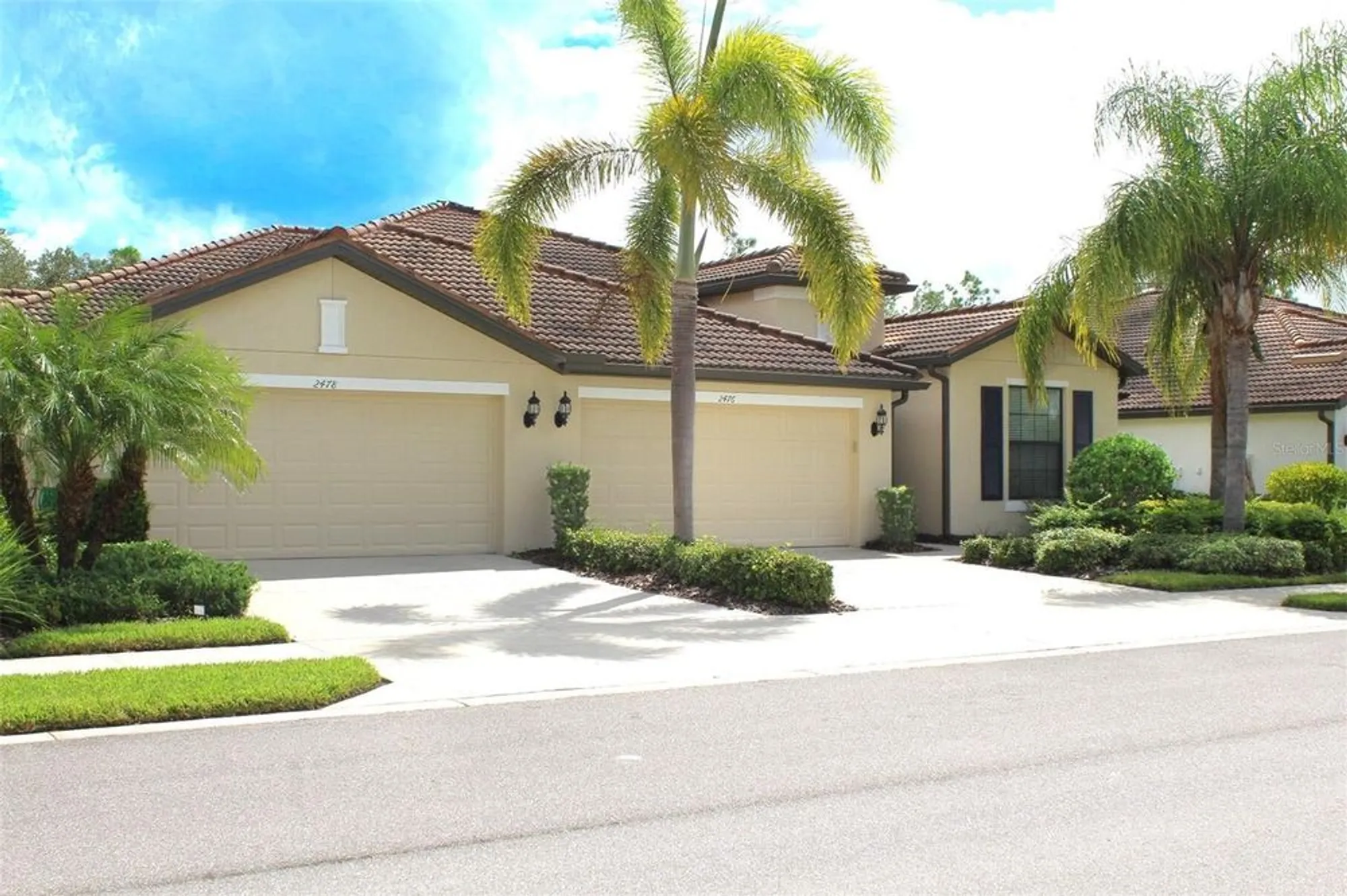 Property Slideshow image 2 of 85 | 2476 daisy dr, North Port, FL, 34289