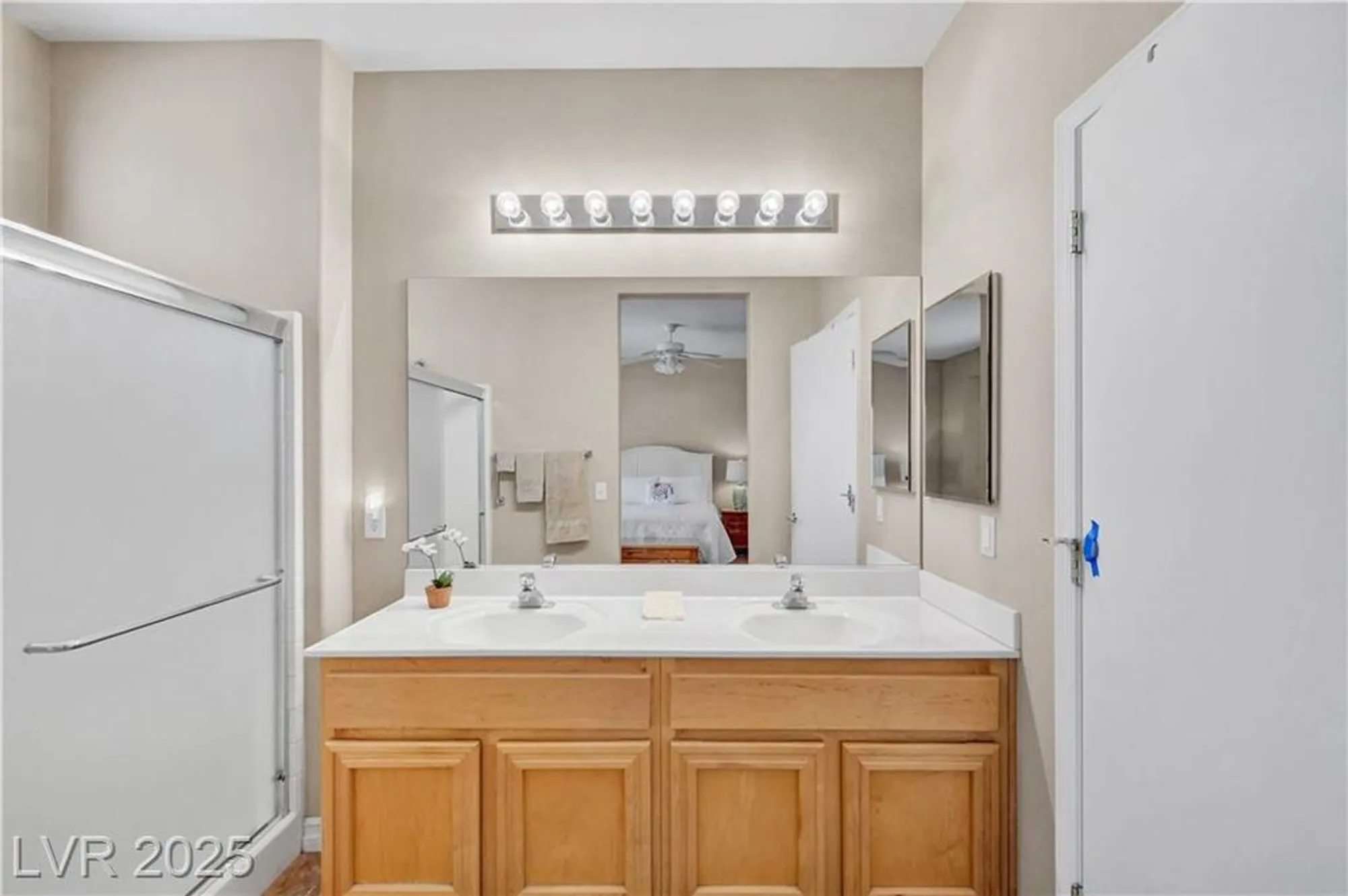 Property Slideshow image 39 of 65 | 2544 leighton ave, Henderson, NV, 89052