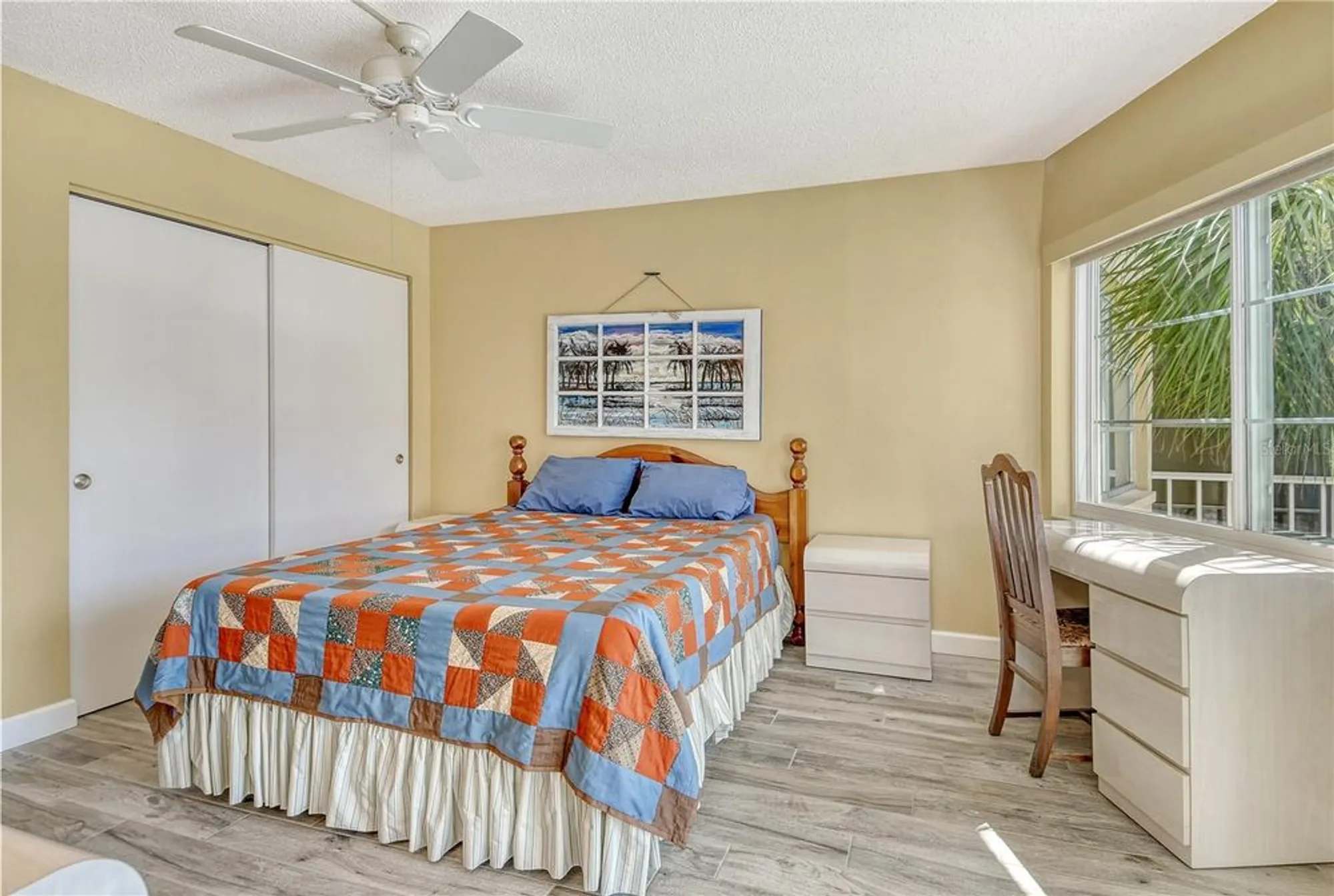 Property Slideshow image 25 of 62 | 1250 n portofino dr apt 208, Sarasota, FL, 34242