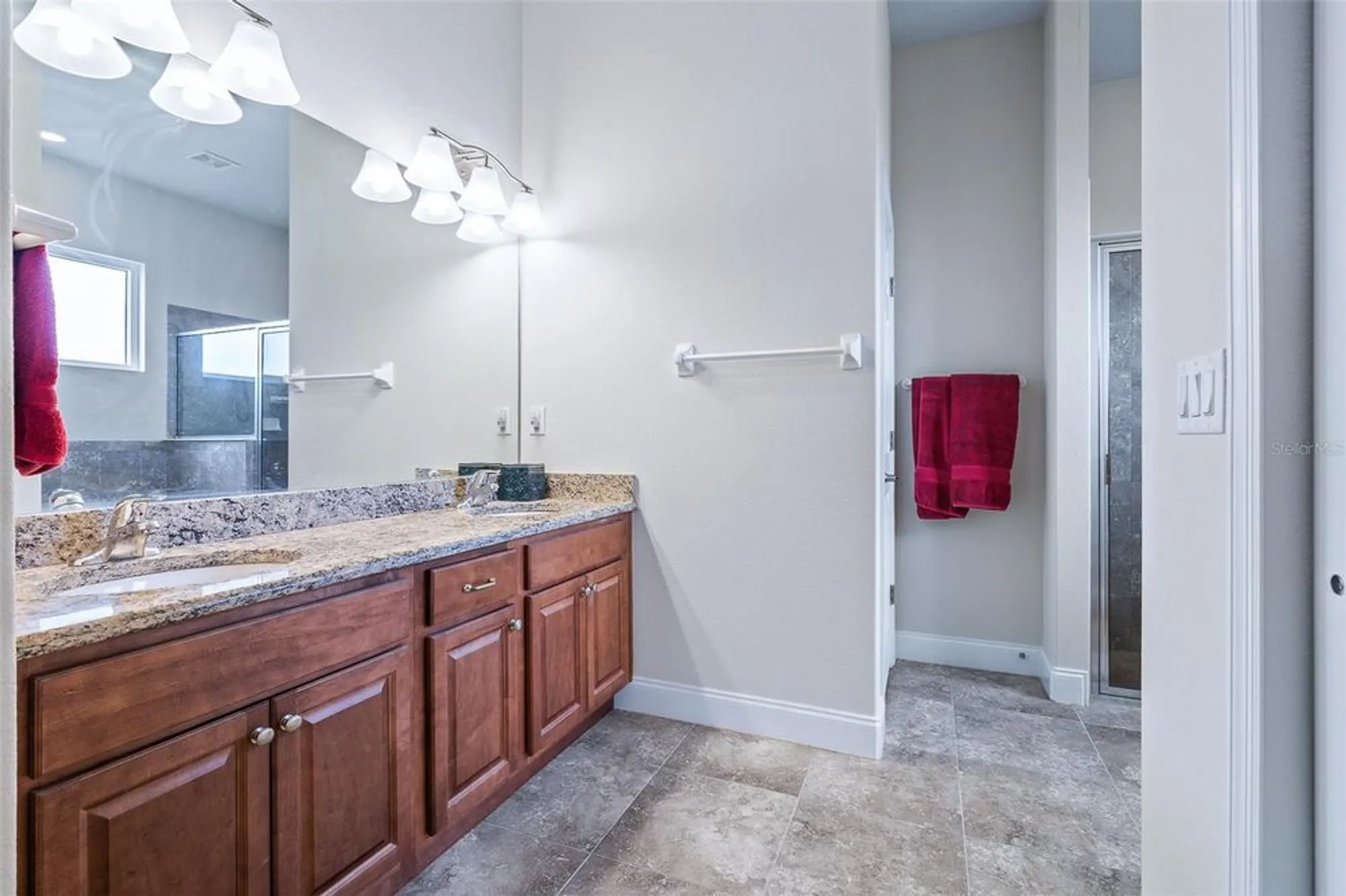 Property Slideshow image 26 of 55 | 1510 kinnard dr, Ormond Beach, FL, 32174