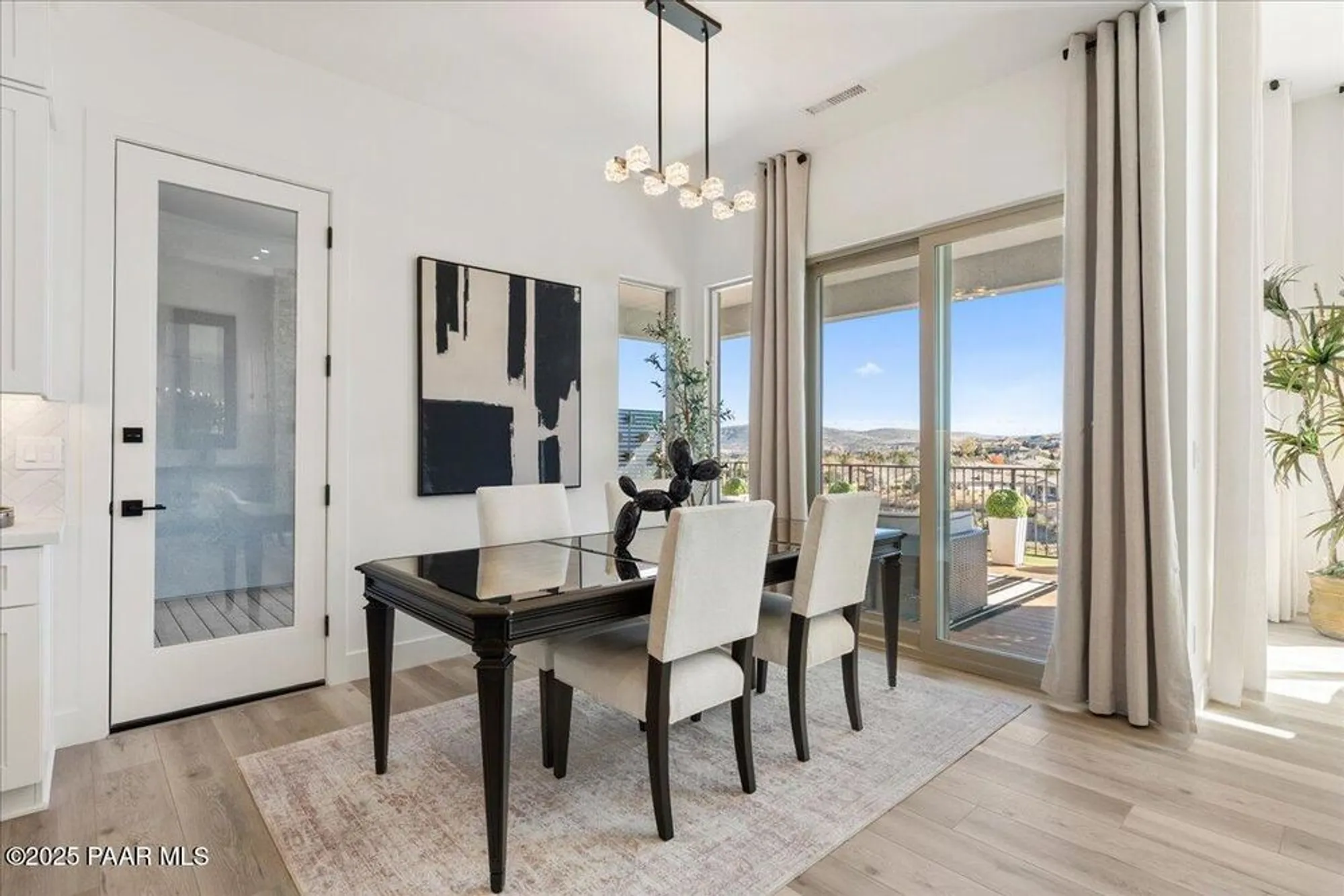 Property Slideshow image 7 of 47 | 1197 sassaby cir, Prescott, AZ, 86301