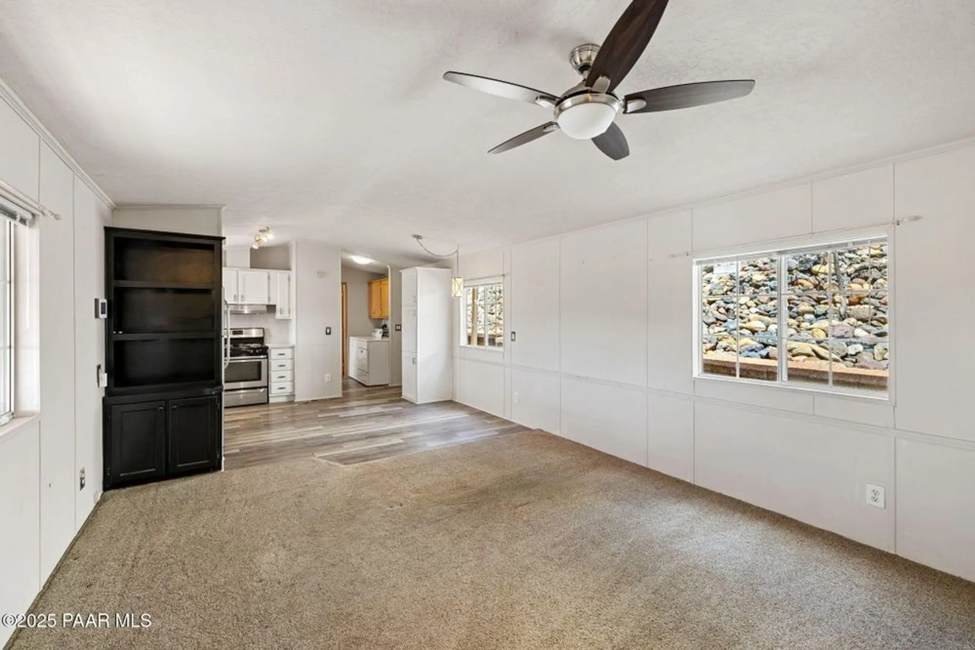 Property Slideshow image 4 of 17 | 2486 hilltop rd, Prescott, AZ, 86301