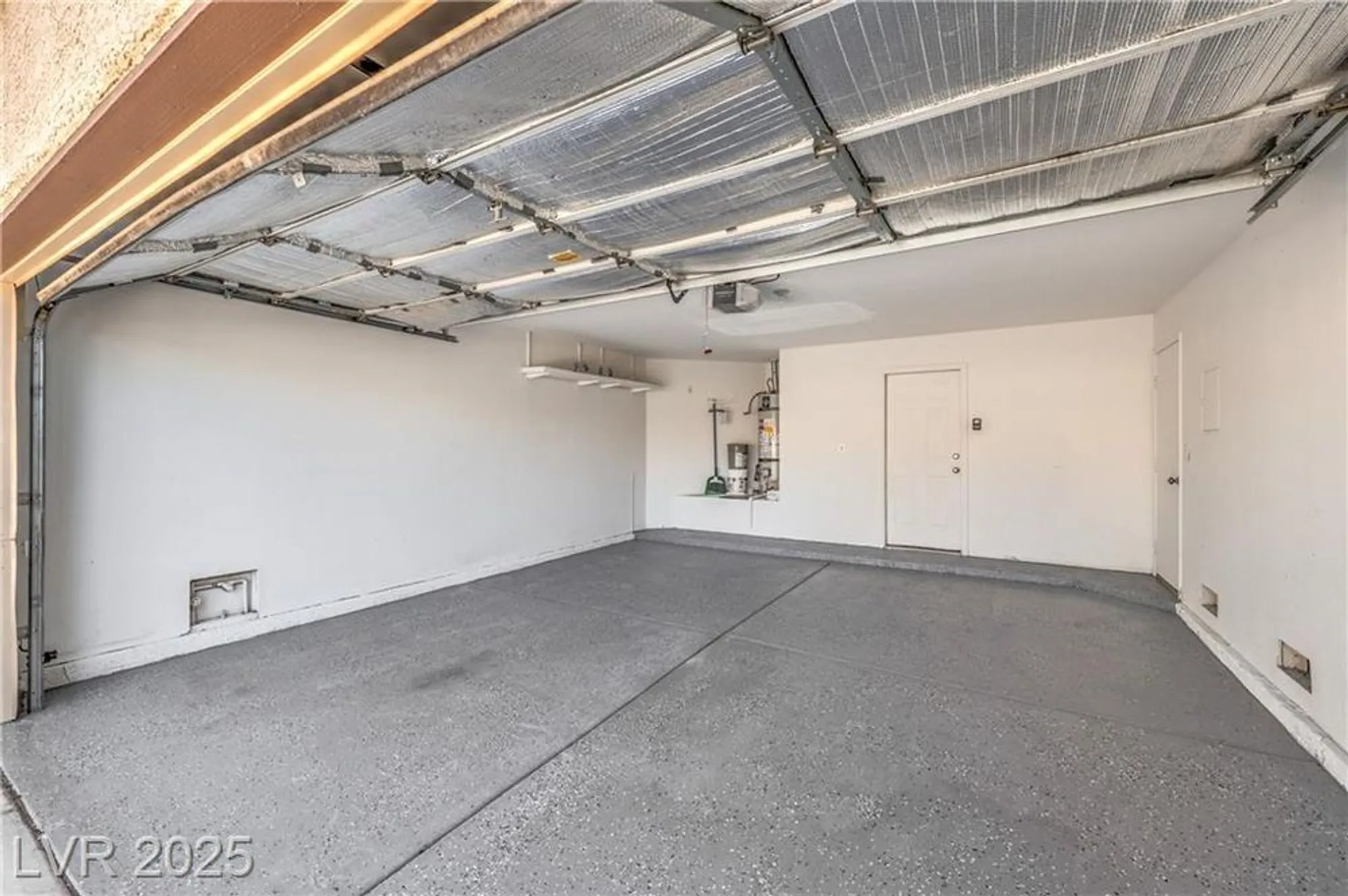 Property Slideshow image 25 of 36 | 5452 cove point dr, Las Vegas, NV, 89130