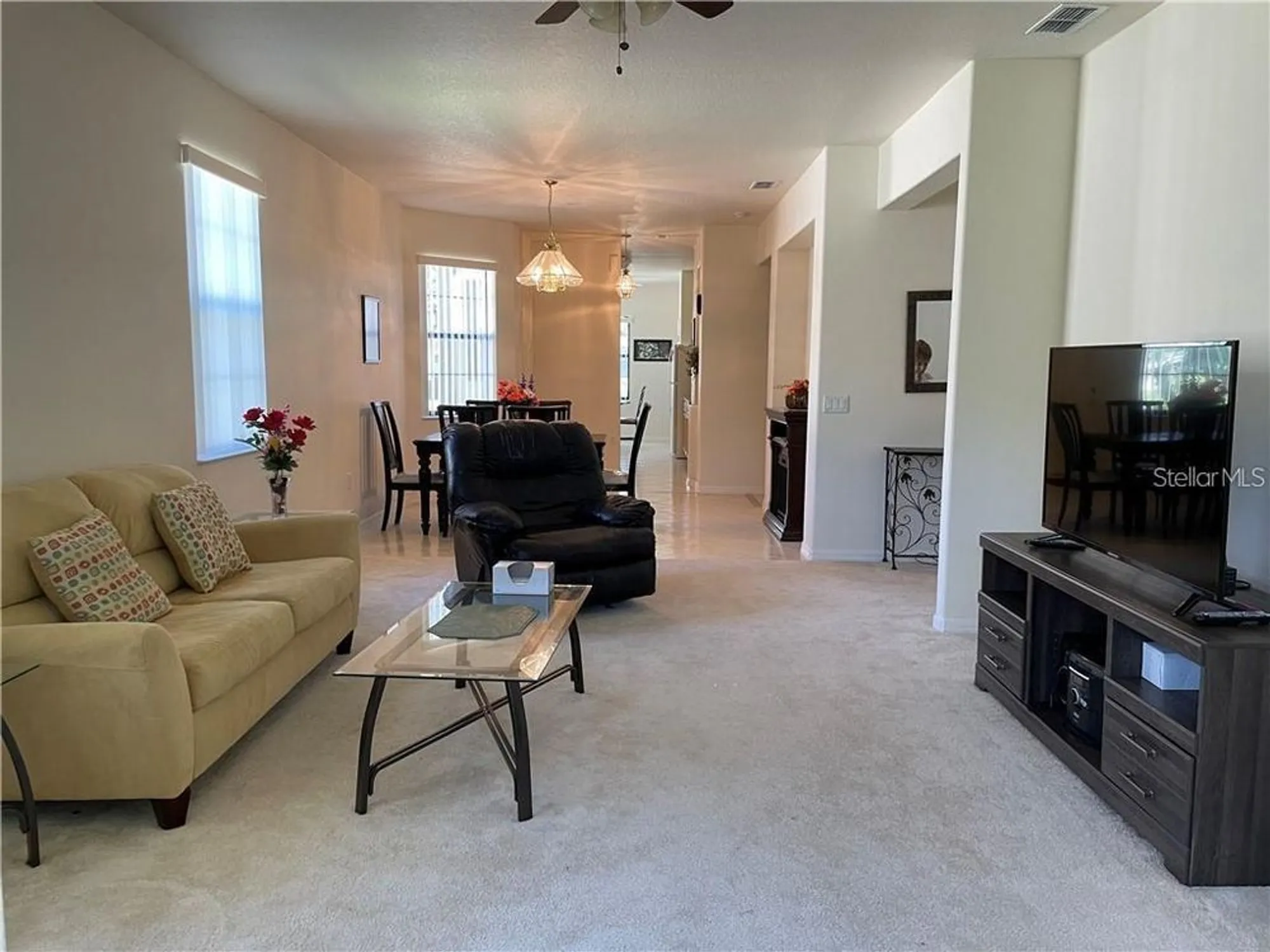 Property Slideshow image 16 of 24 | 836 grand canal dr, Kissimmee, FL, 34759