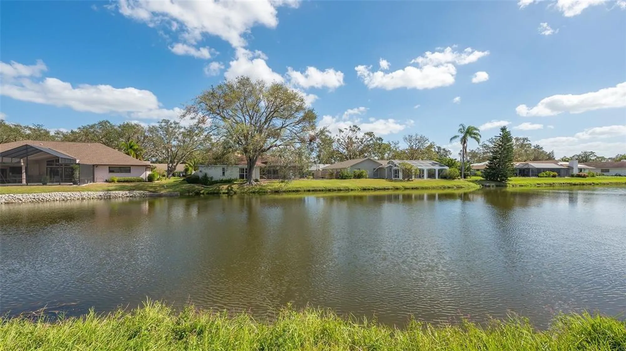 Property Slideshow image 49 of 87 | 5692 country lakes dr, Sarasota, FL, 34243
