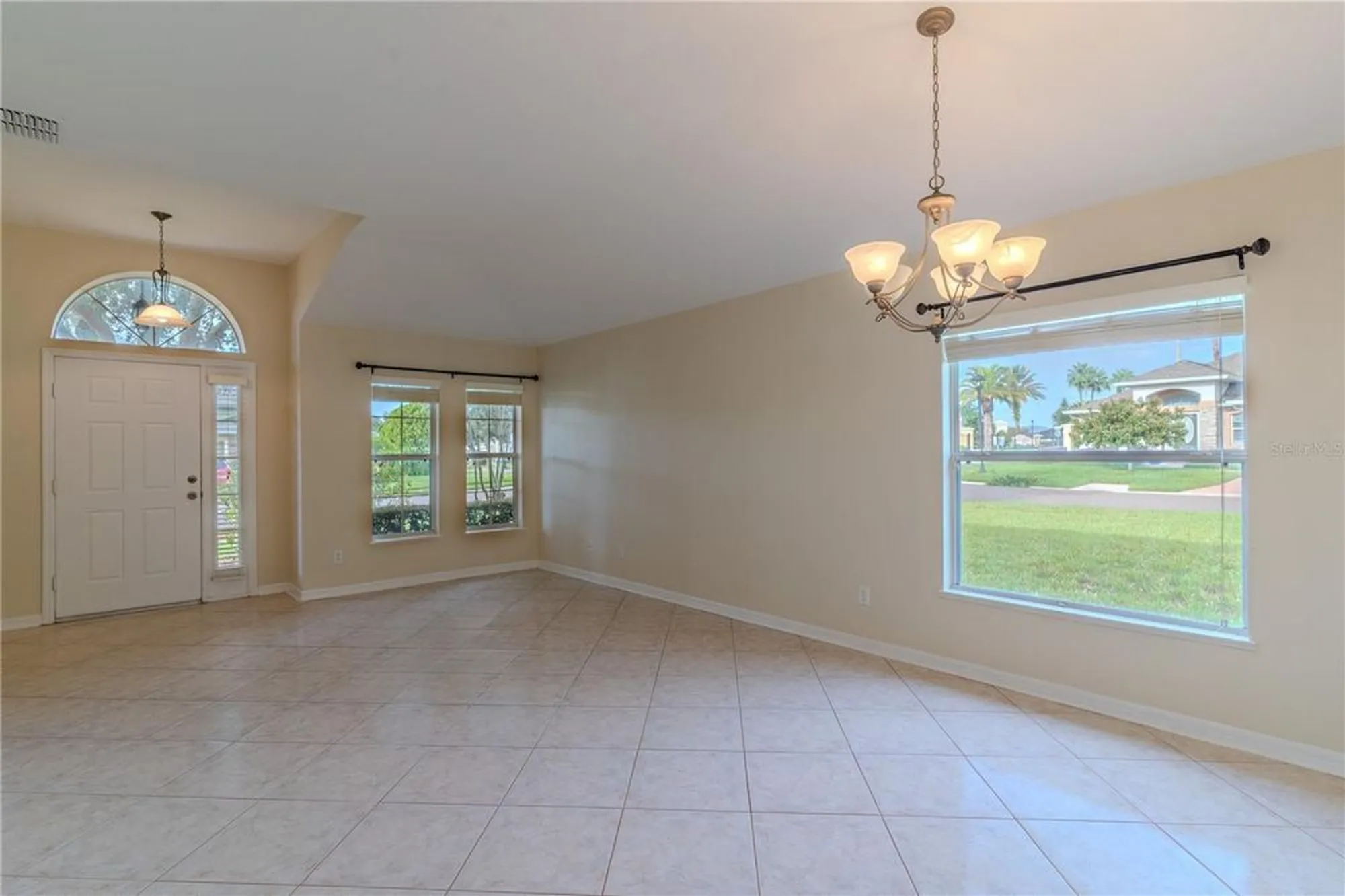 Property Slideshow image 6 of 35 | 4150 bedford ave, Winter Haven, FL, 33884