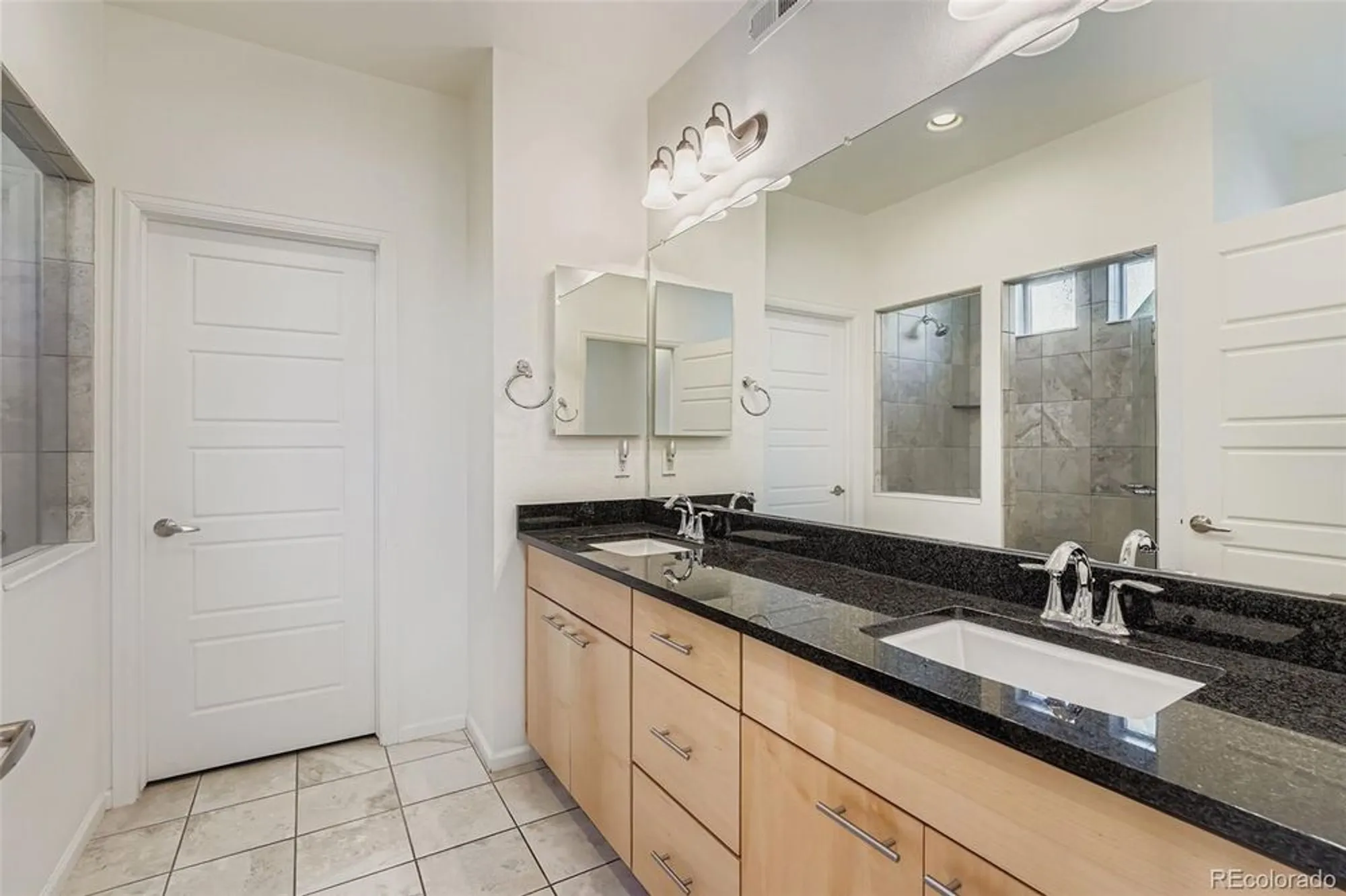 Property Slideshow image 17 of 30 | 19523 e 54th ave, Denver, CO, 80249